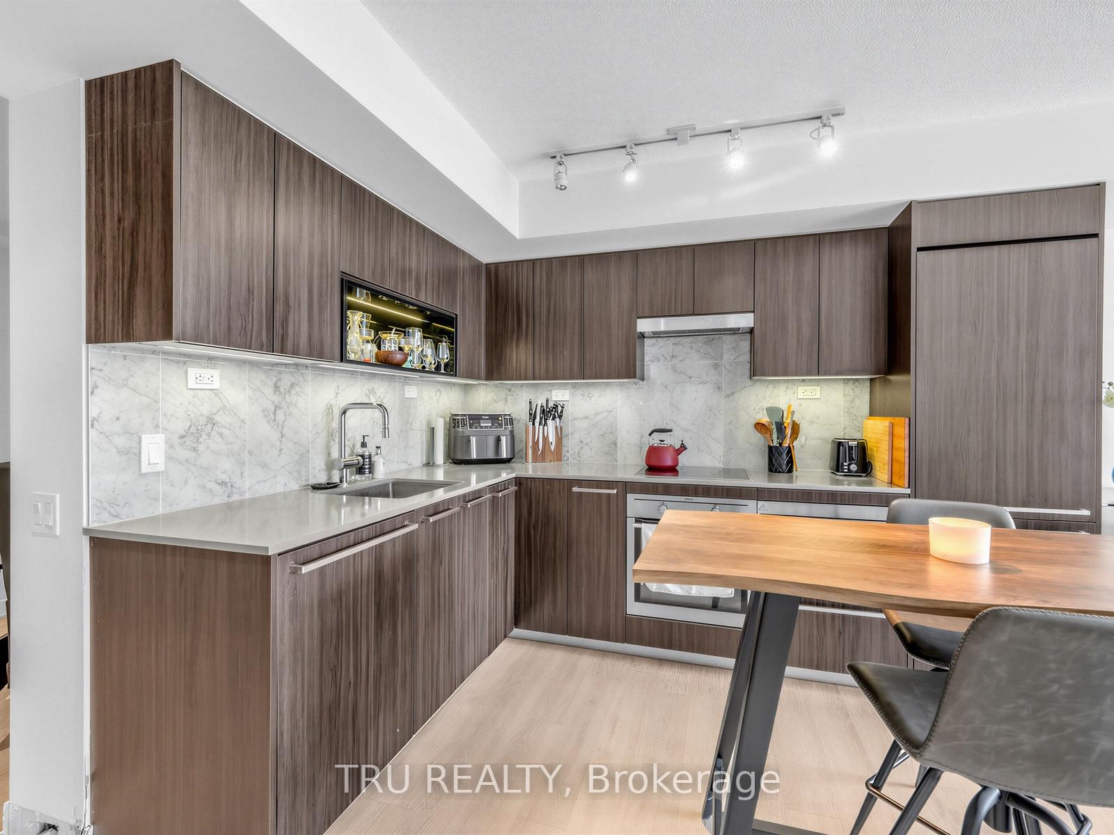 Photo 7 of Unit 3210, 70 Queens Wharf Road, Toronto, Waterfront Communities — HOMEH