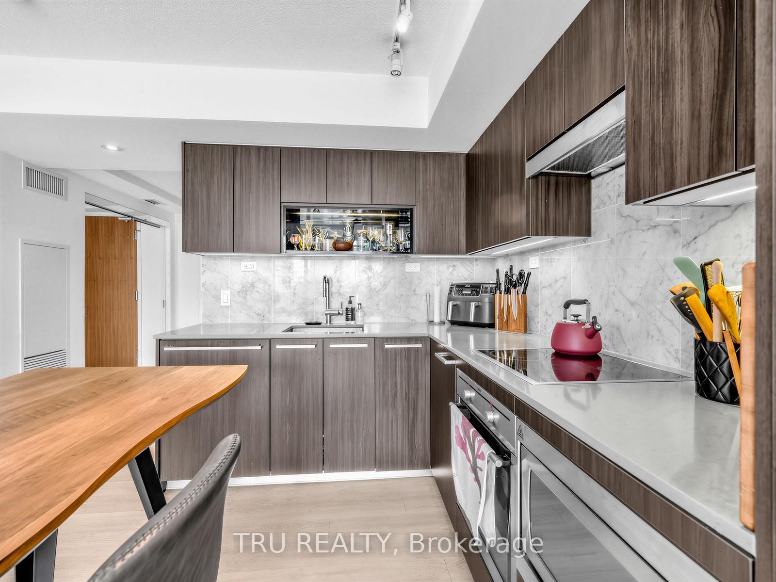 Photo 9 of Unit 3210, 70 Queens Wharf Road, Toronto, Waterfront Communities — HOMEH