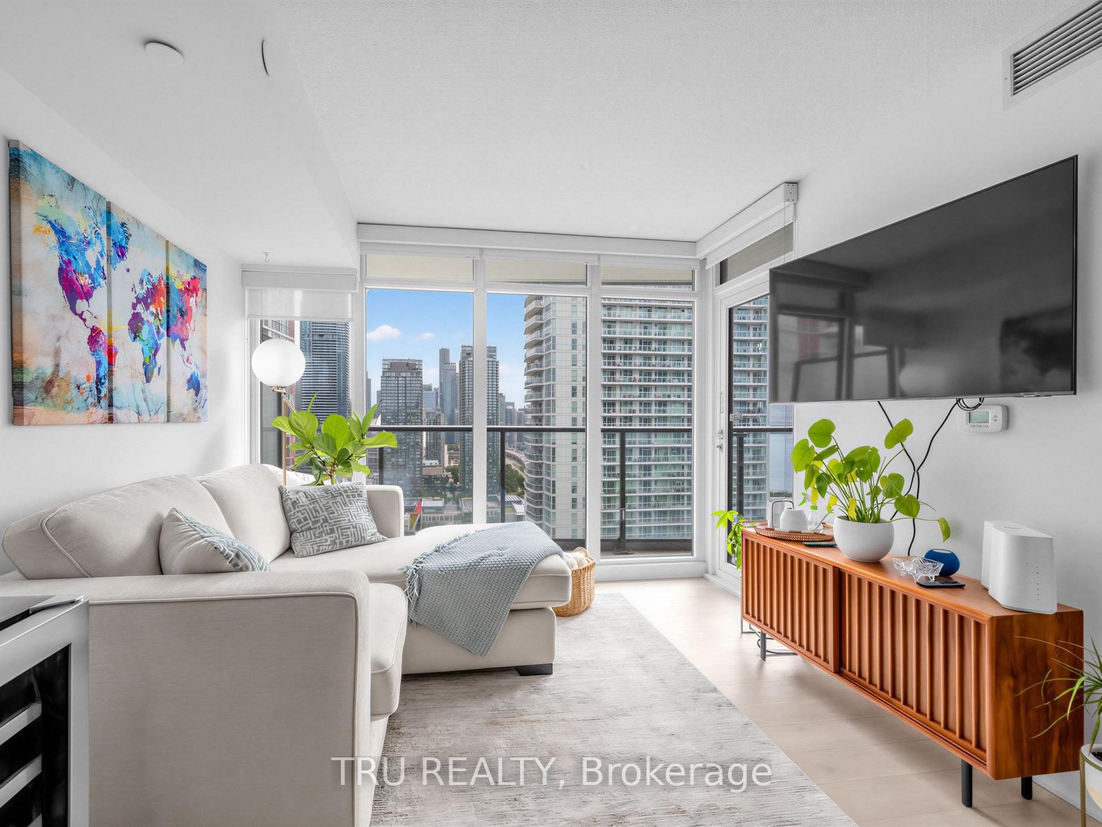 Photo 14 of Unit 3210, 70 Queens Wharf Road, Toronto, Waterfront Communities — HOMEH