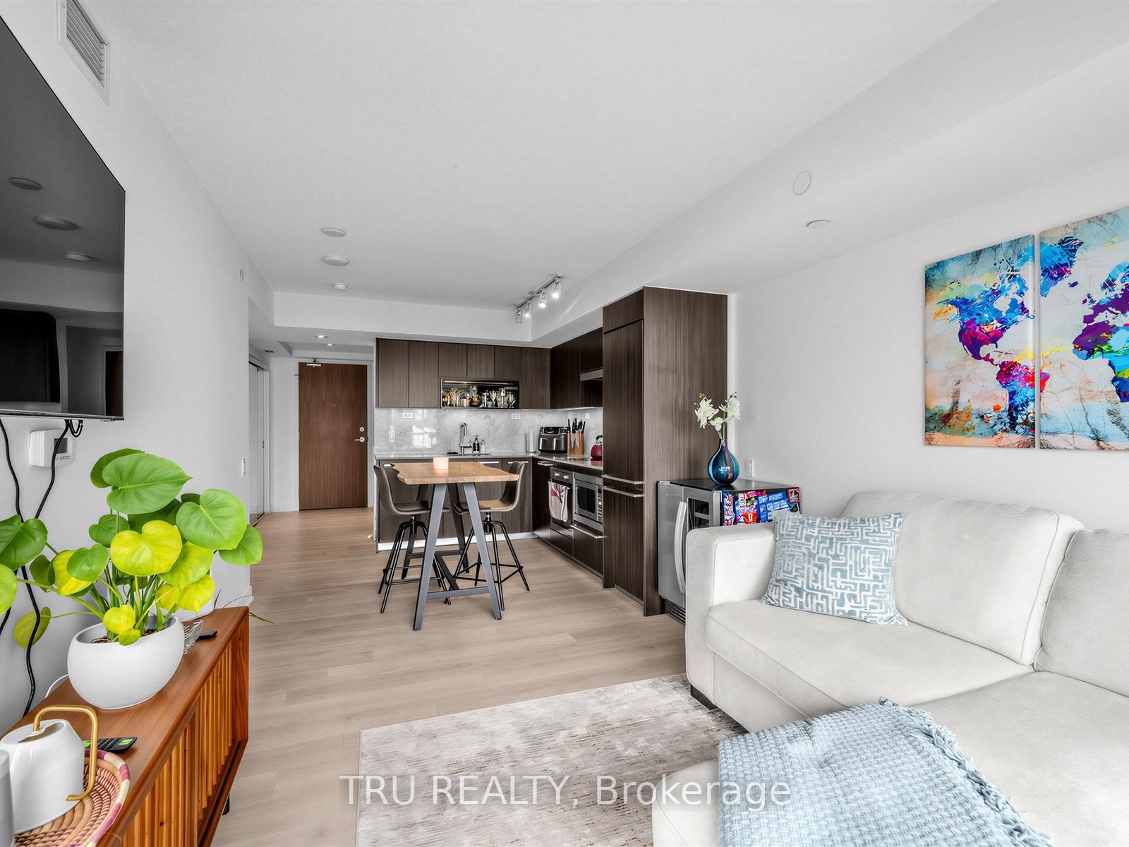 Photo 16 of Unit 3210, 70 Queens Wharf Road, Toronto, Waterfront Communities — HOMEH
