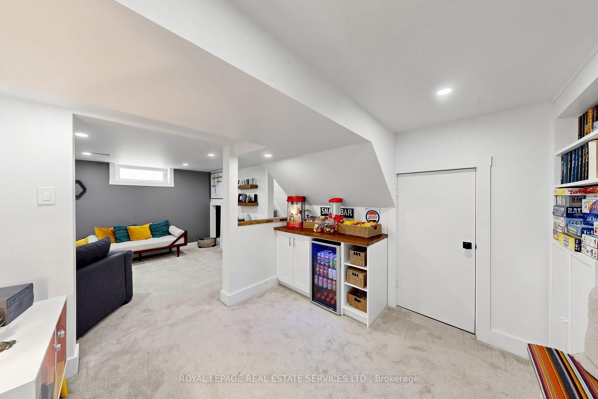 Photo 33 of 83 Delmar Drive, Hamilton, Buchanan — HOMEH