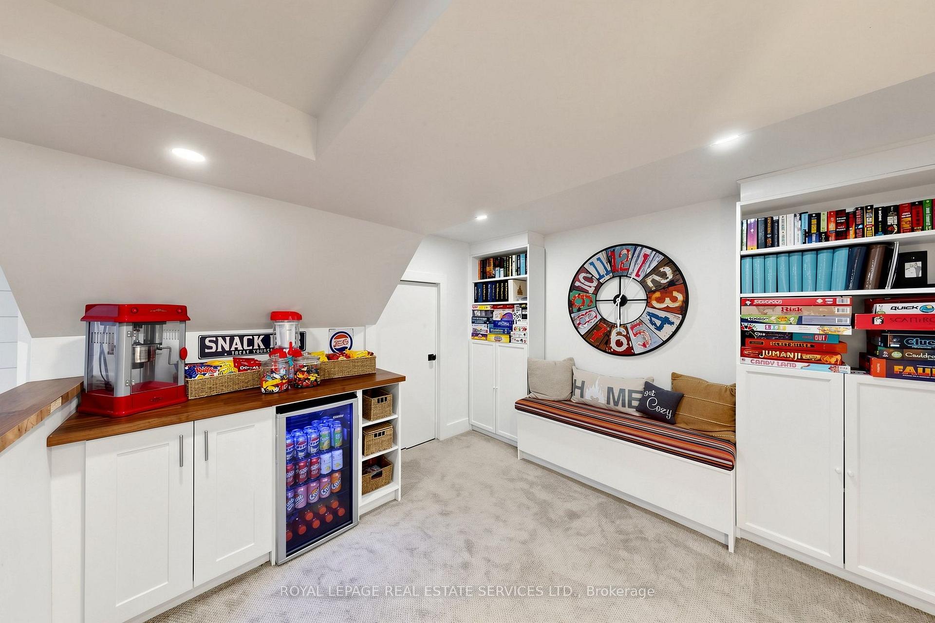 Photo 34 of 83 Delmar Drive, Hamilton, Buchanan — HOMEH