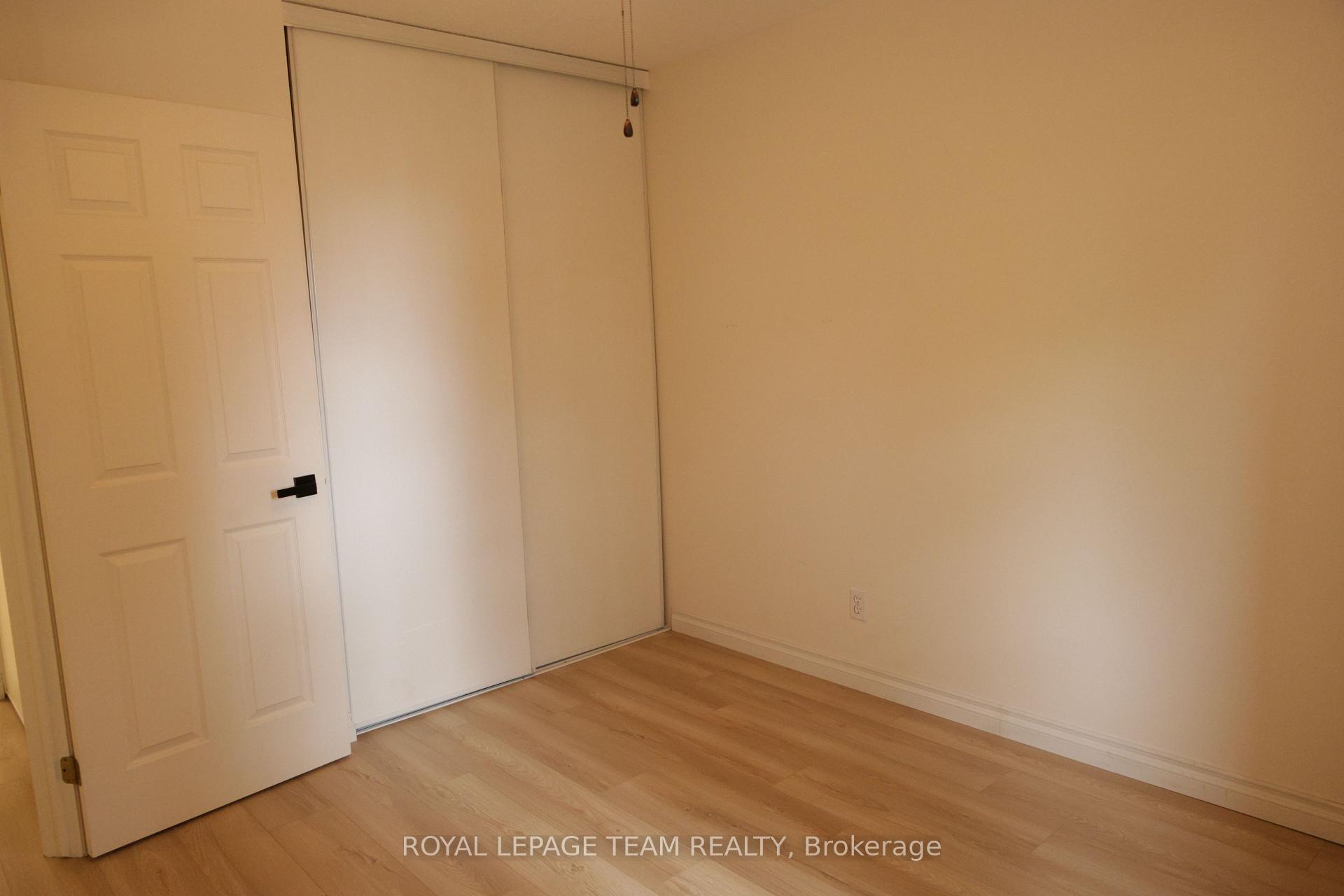 Photo 17 of 97 Springcreek Crescent, Ottawa, Fallowfield — HOMEH