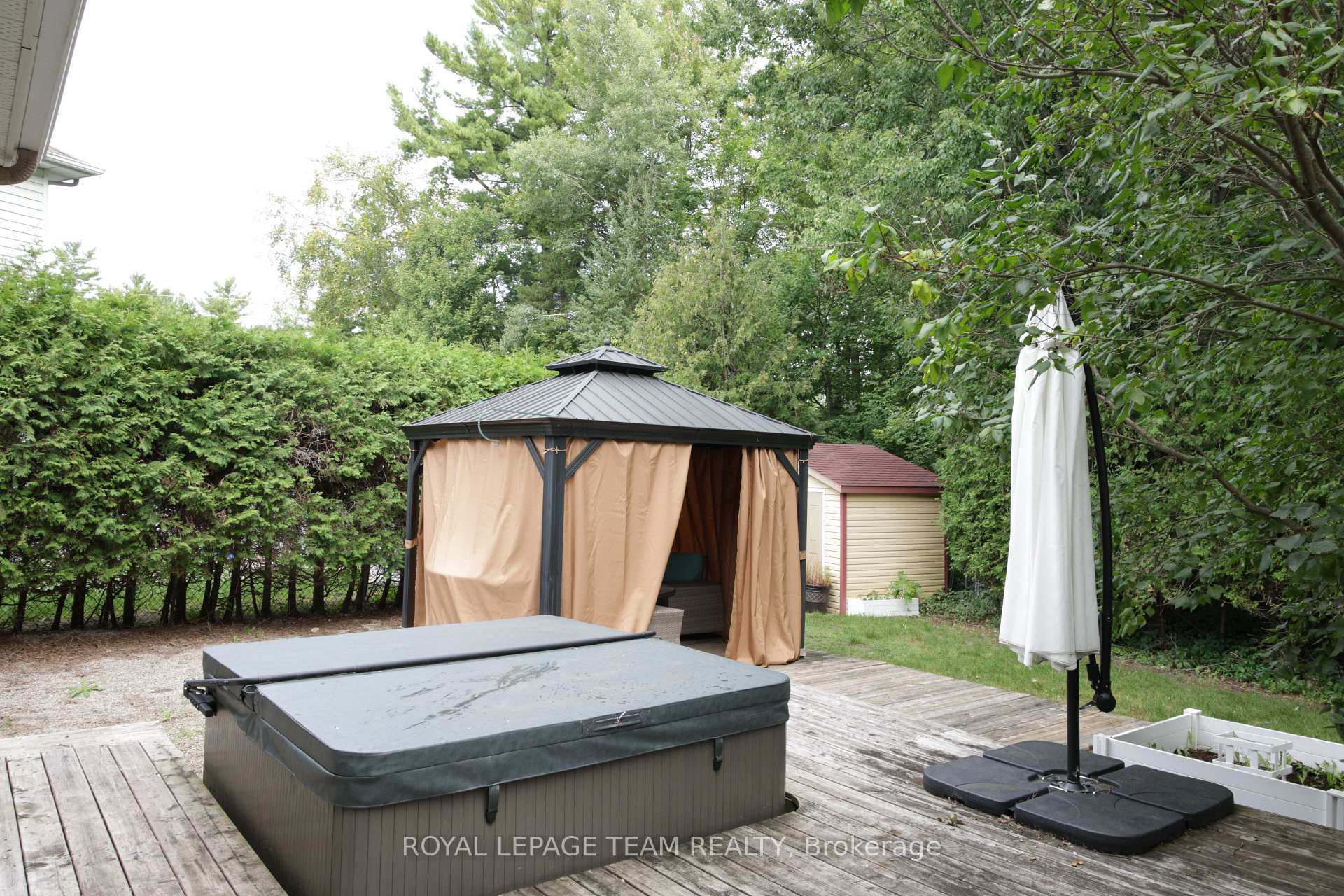 Photo 26 of 97 Springcreek Crescent, Ottawa, Fallowfield — HOMEH