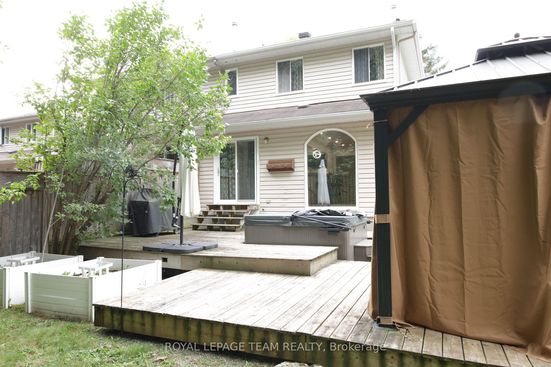 Photo 29 of 97 Springcreek Crescent, Ottawa, Fallowfield — HOMEH