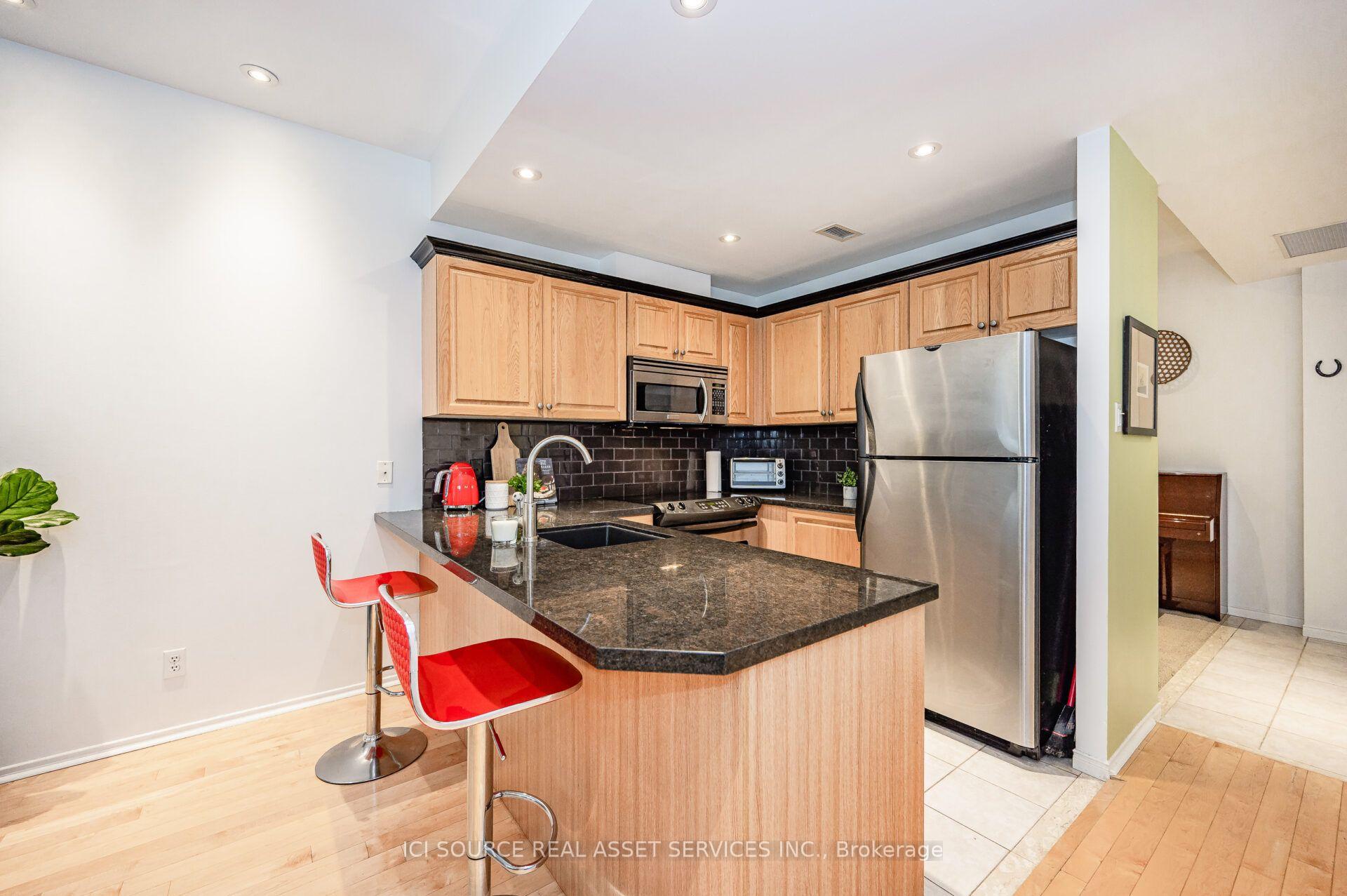 Photo 9 of Unit 308, 600 Eglinton Avenue E, Toronto, Mount Pleasant East — HOMEH