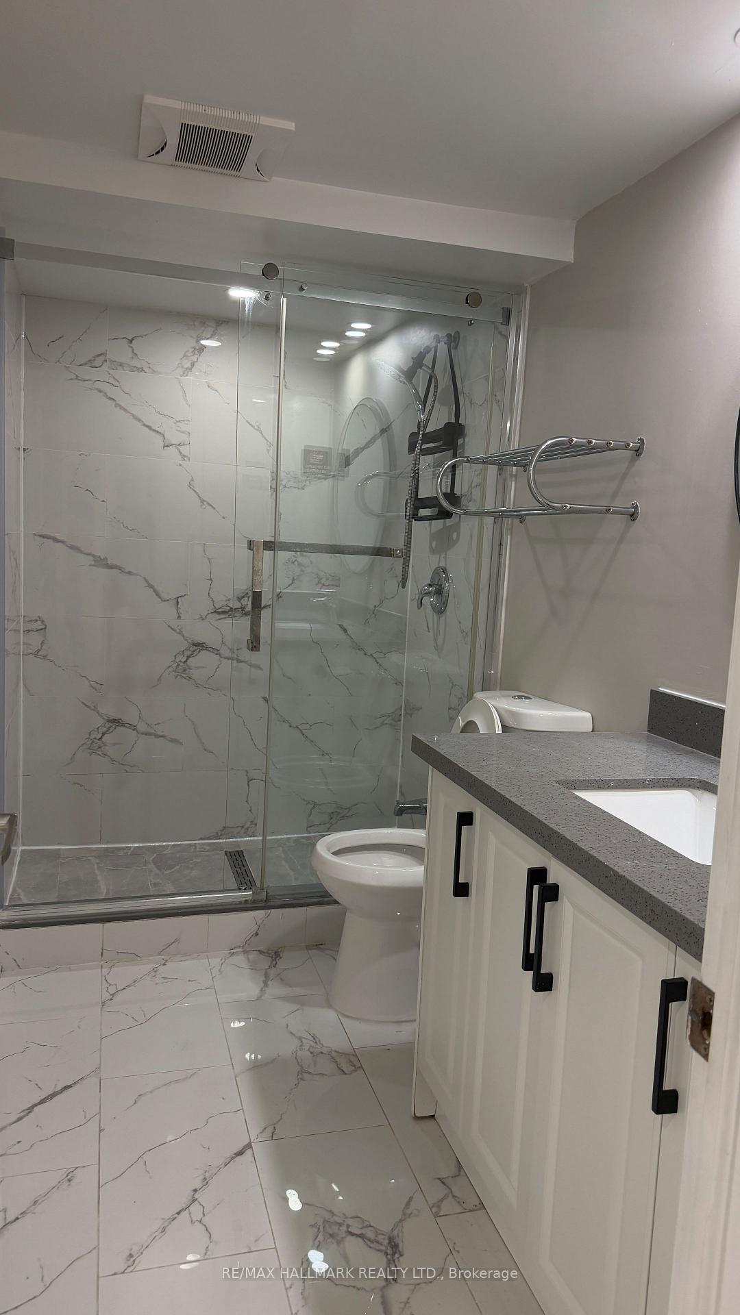 Photo 6 of Unit BASEMENT, 76 Clancy Drive, North York, Don Valley Village — HOMEH