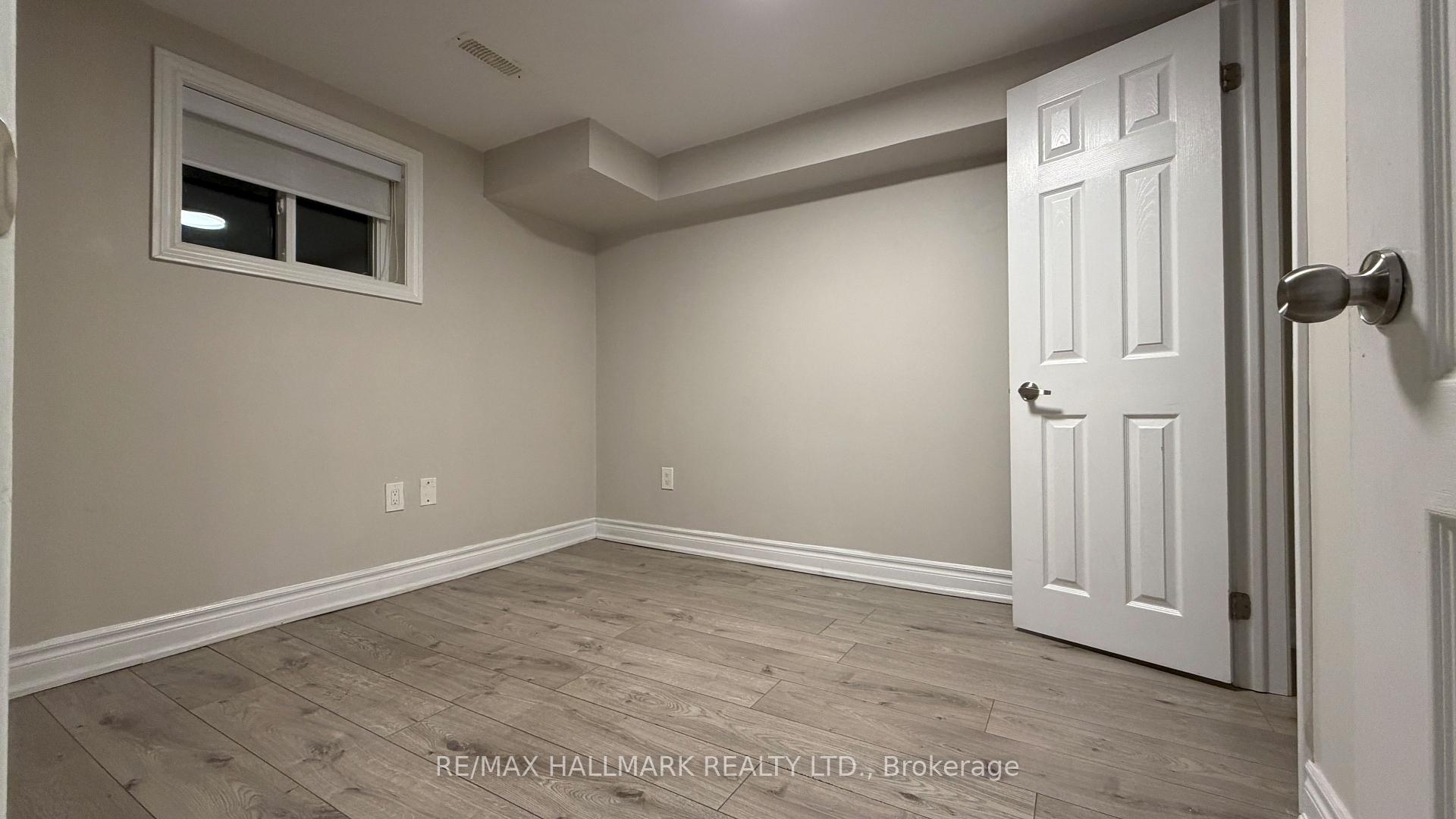 Photo 7 of Unit BASEMENT, 76 Clancy Drive, North York, Don Valley Village — HOMEH