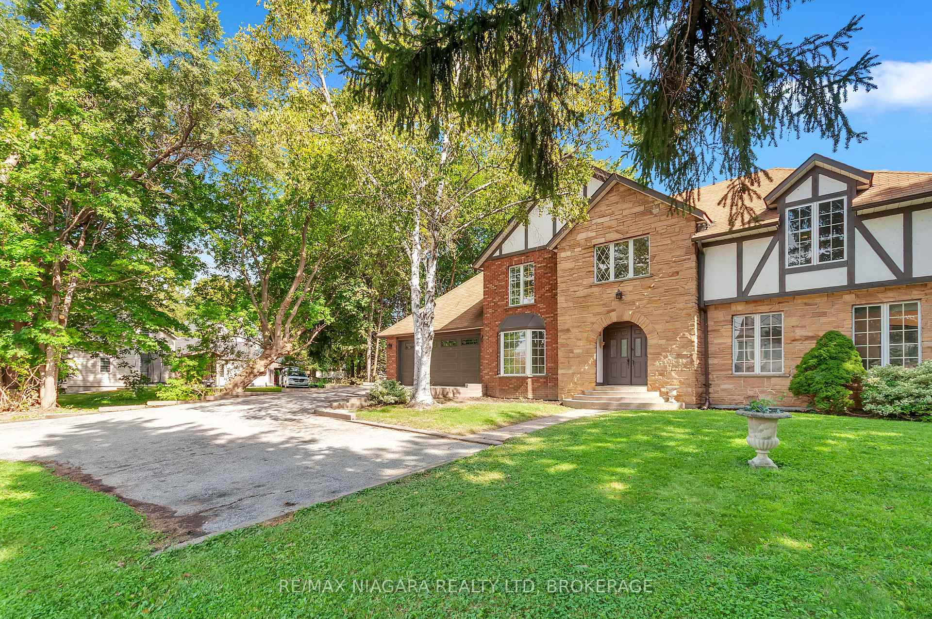 Photo 6 of 7849 Ninth Line, Markham, Box Grove — HOMEH