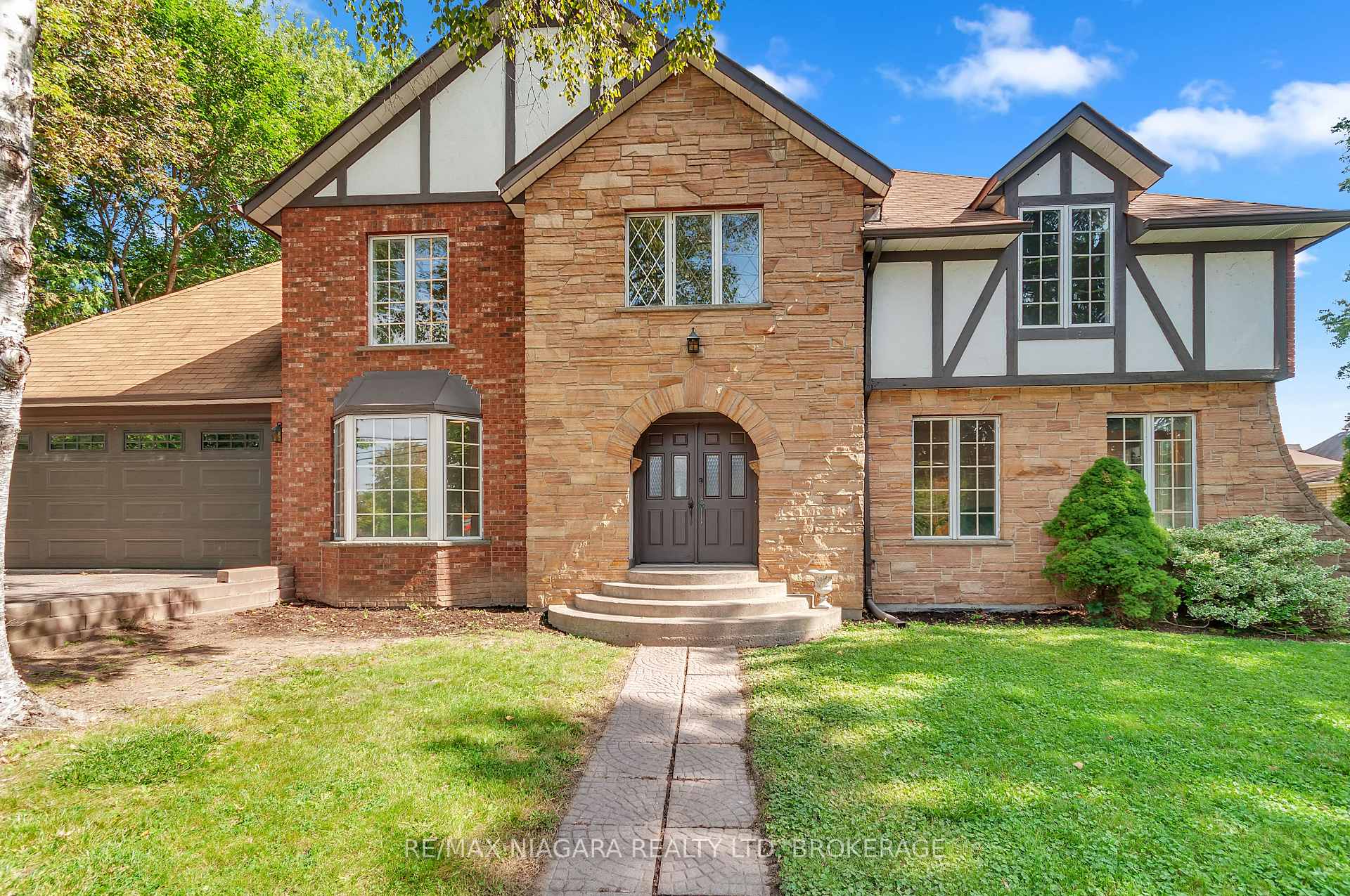 Photo 7 of 7849 Ninth Line, Markham, Box Grove — HOMEH