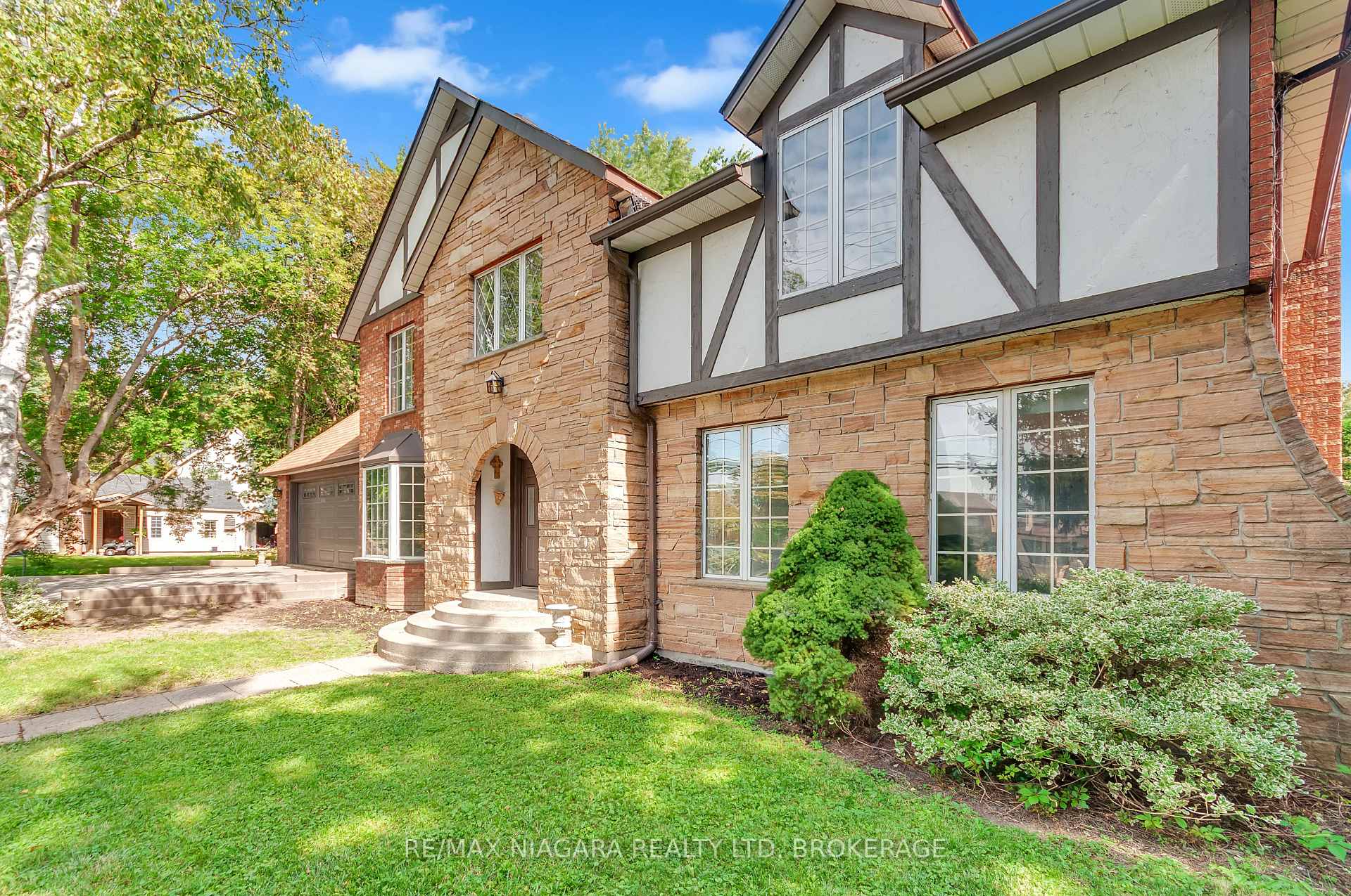 Photo 8 of 7849 Ninth Line, Markham, Box Grove — HOMEH
