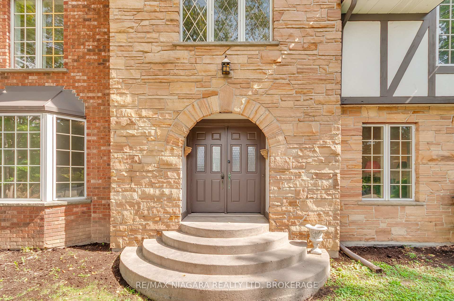 Photo 10 of 7849 Ninth Line, Markham, Box Grove — HOMEH