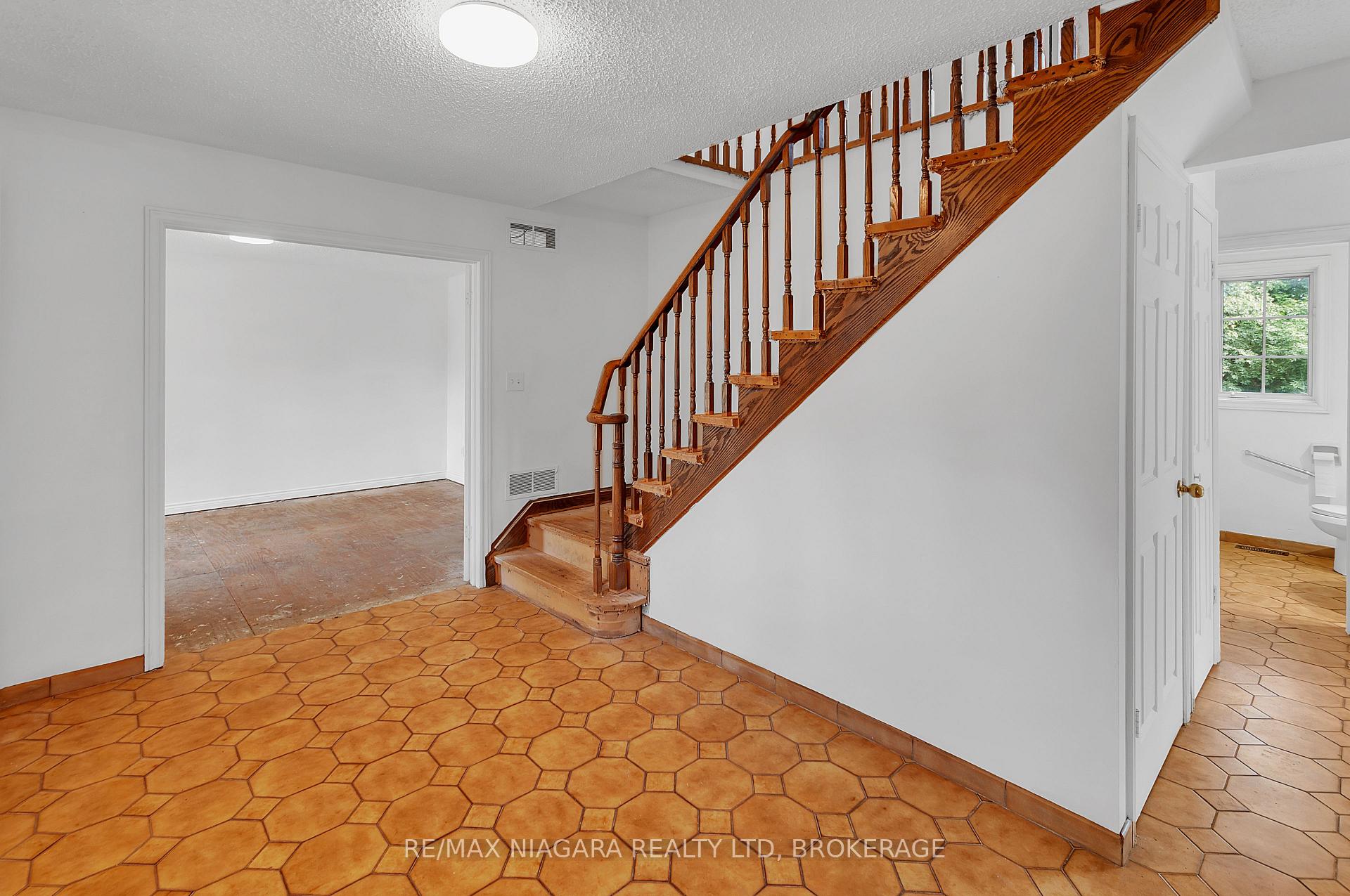 Photo 28 of 7849 Ninth Line, Markham, Box Grove — HOMEH