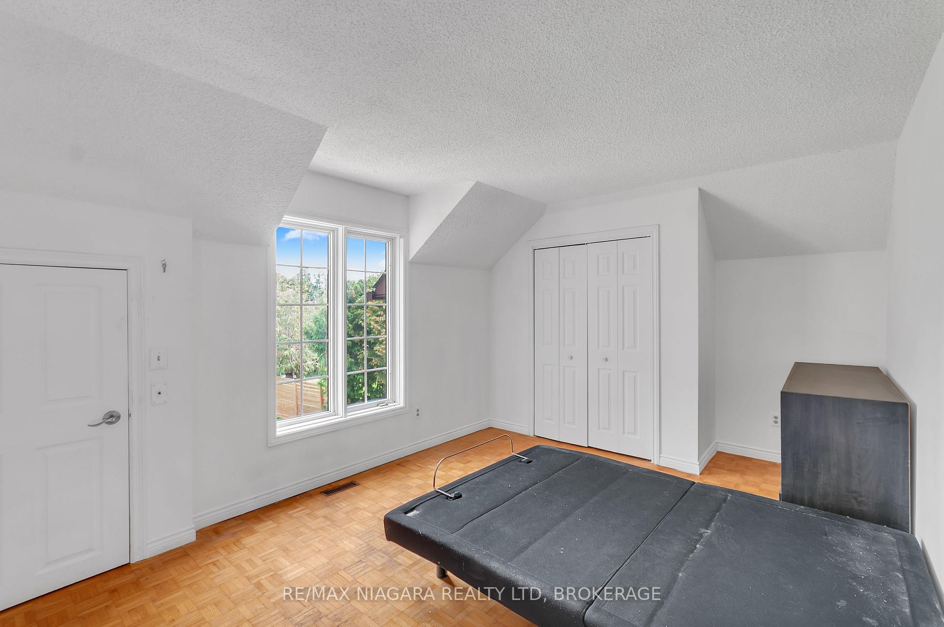 Photo 48 of 7849 Ninth Line, Markham, Box Grove — HOMEH