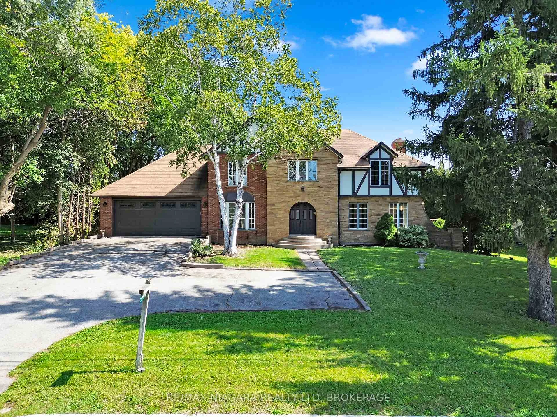 Photo 3 of 7849 Ninth Line, Markham, Box Grove — HOMEH