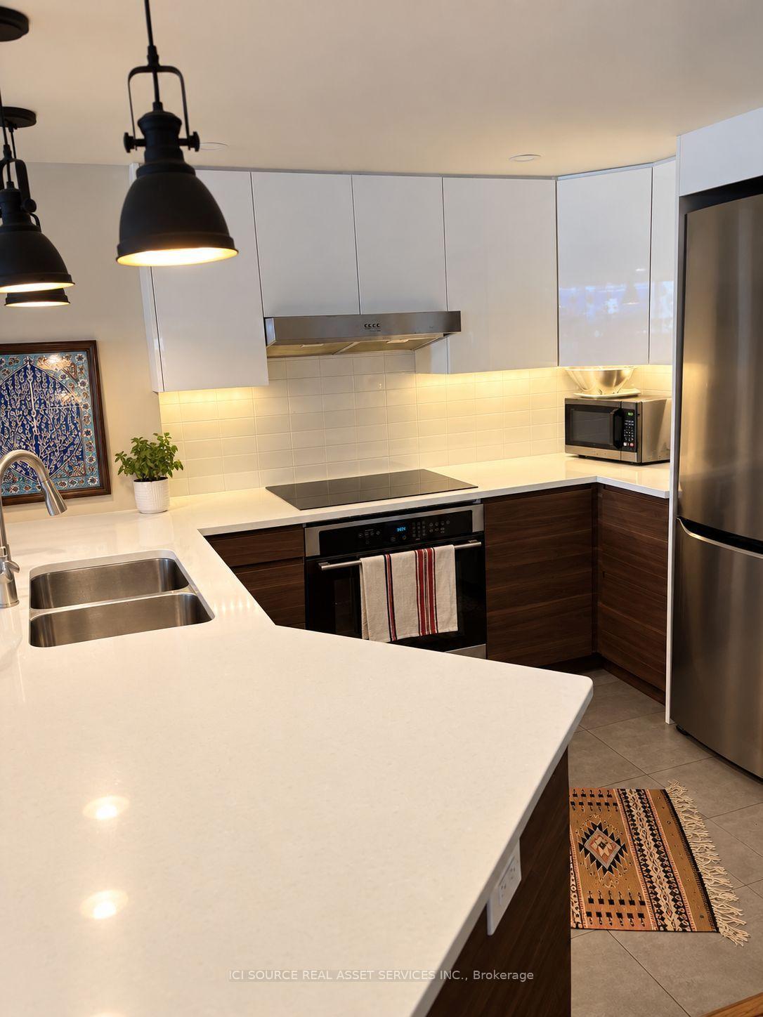 Photo 3 of Unit 1226, 77 Maitland Place, Toronto, Cabbagetown-South St. James Town — HOMEH