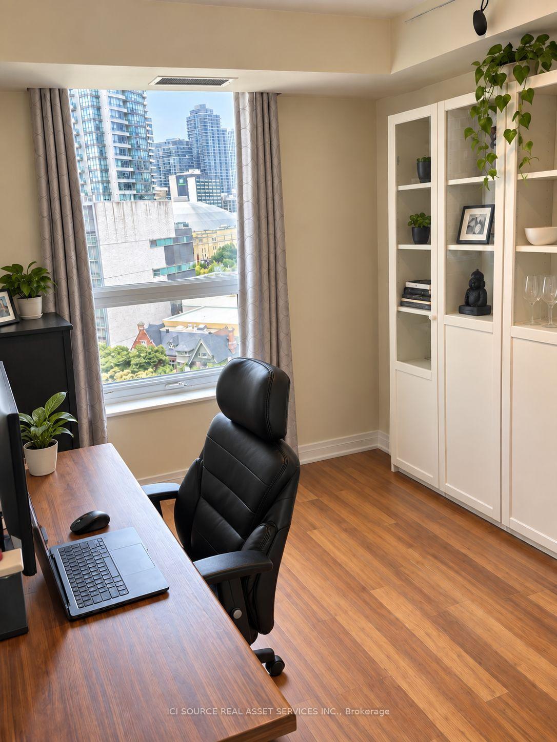 Photo 11 of Unit 1226, 77 Maitland Place, Toronto, Cabbagetown-South St. James Town — HOMEH