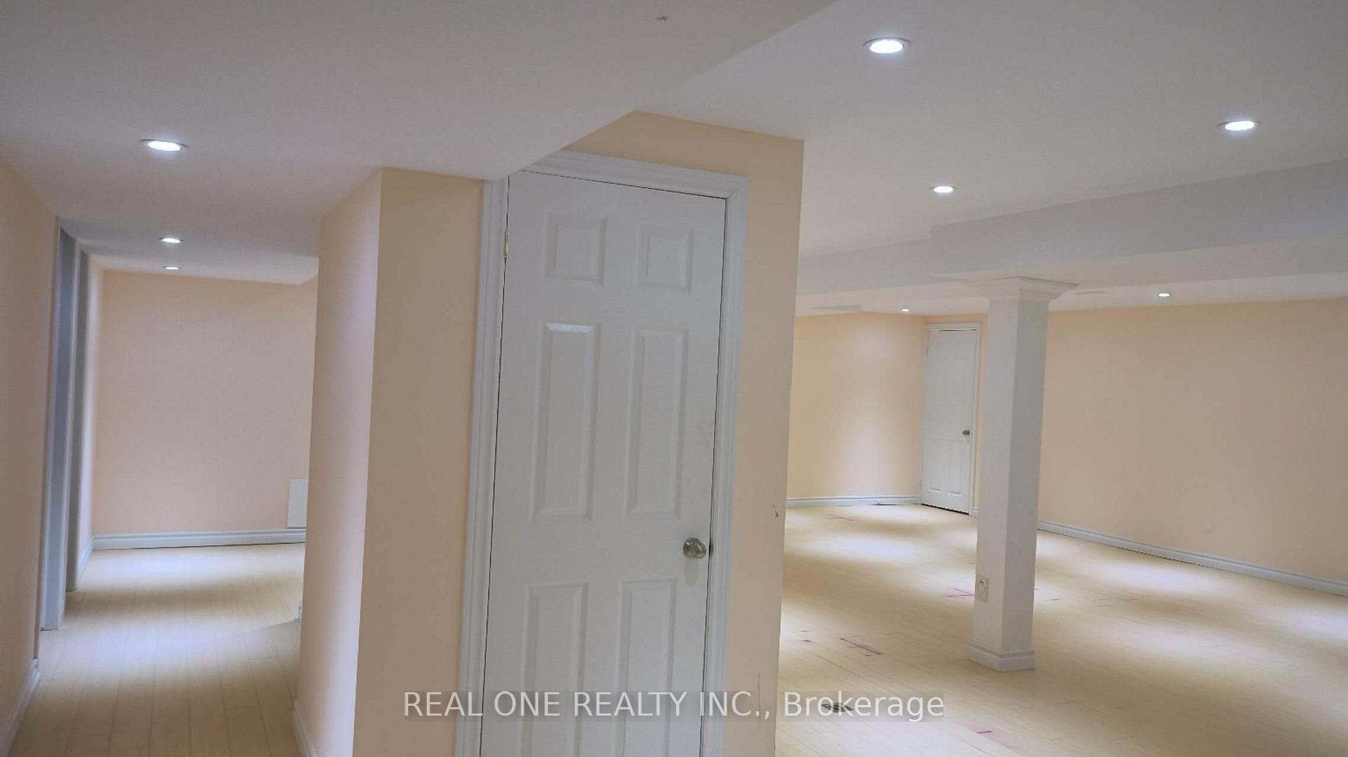 Photo 12 of 12 Atlantic Avenue, Markham, Markville — HOMEH