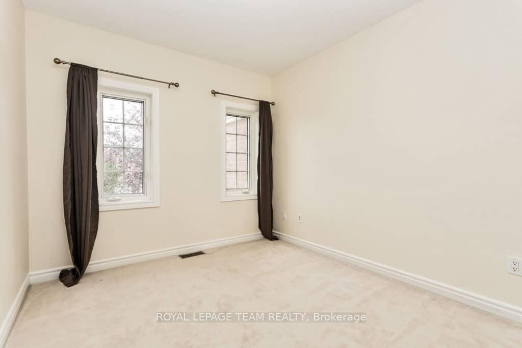Photo 25 of 122 Saddlesmith Circle, Ottawa, Kanata - Emerald Meadows/Trailwest — HOMEH