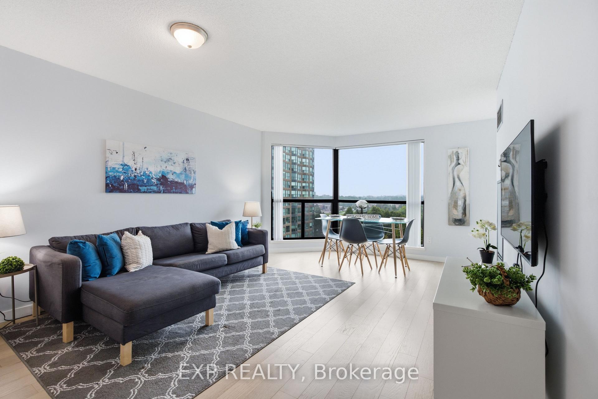 Front of Unit 1005, 2155 Burnhamthorpe Road W