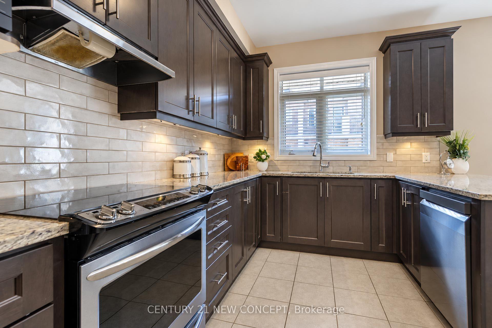 Photo 34 of 3058 Eberly Woods Drive, Oakville, Glenorchy — HOMEH