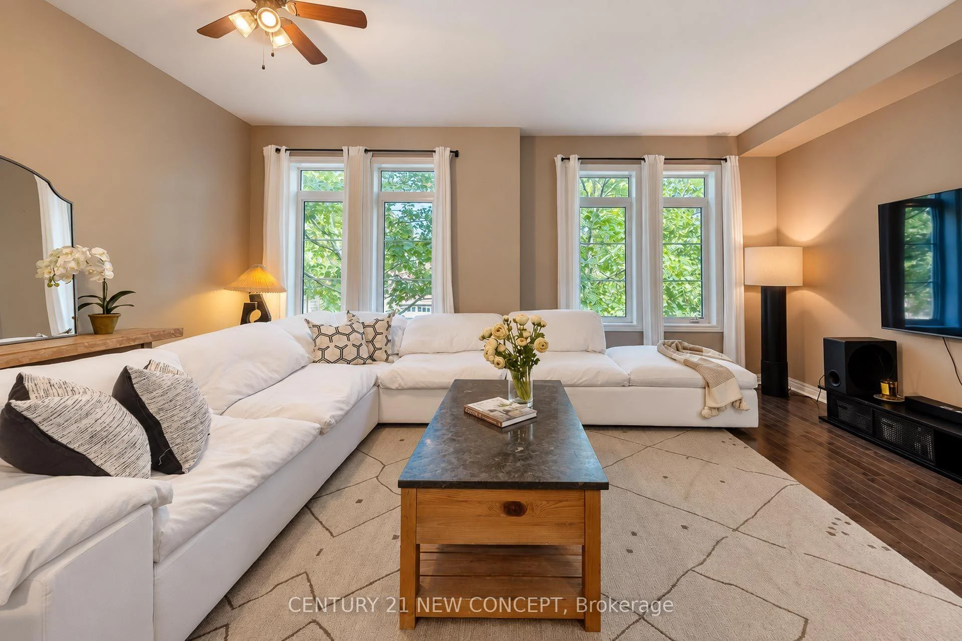 Photo 21 of 3058 Eberly Woods Drive, Oakville, Glenorchy — HOMEH