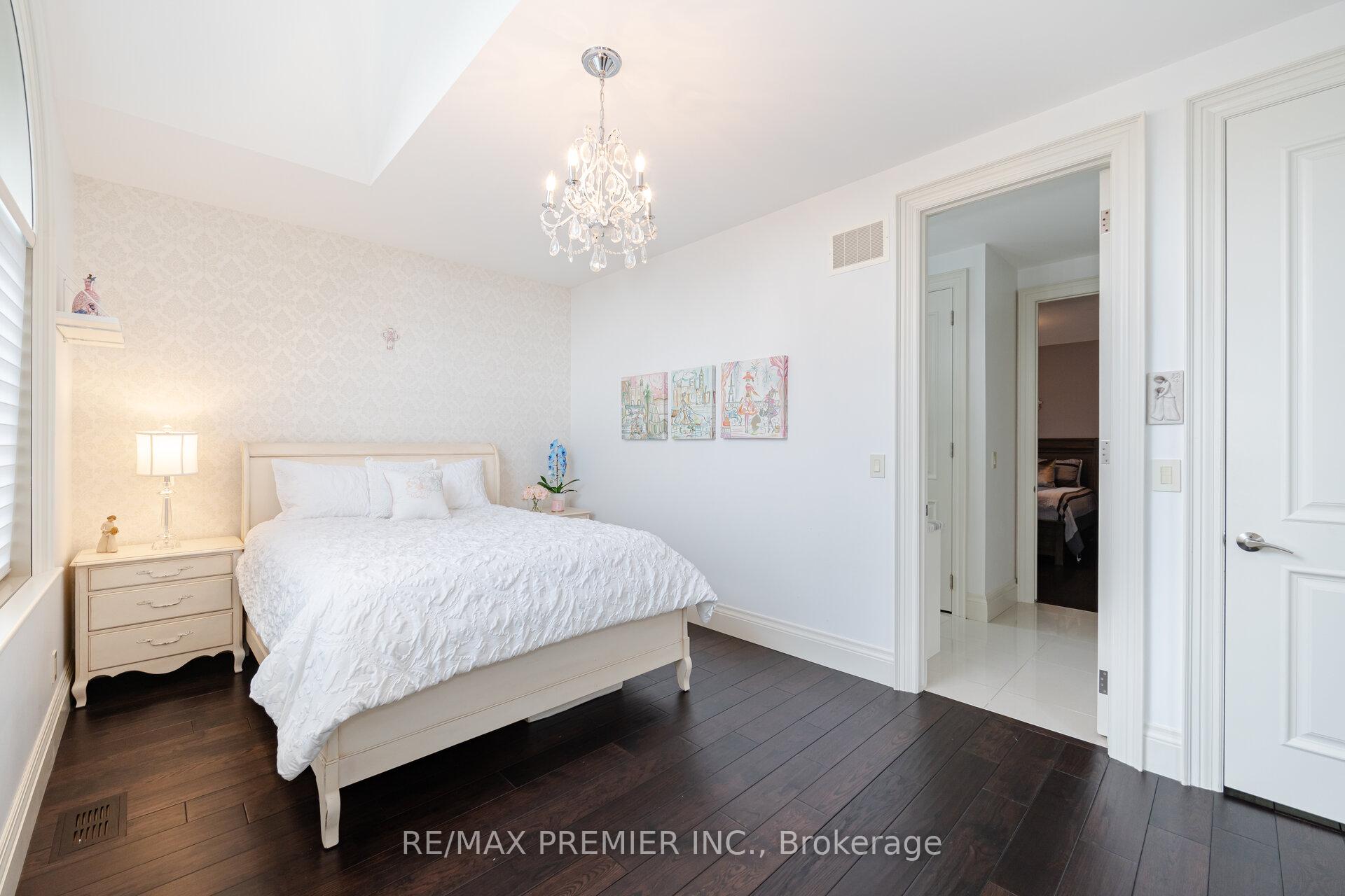 Photo 25 of 28 Ellerby Square N, Vaughan, West Woodbridge — HOMEH
