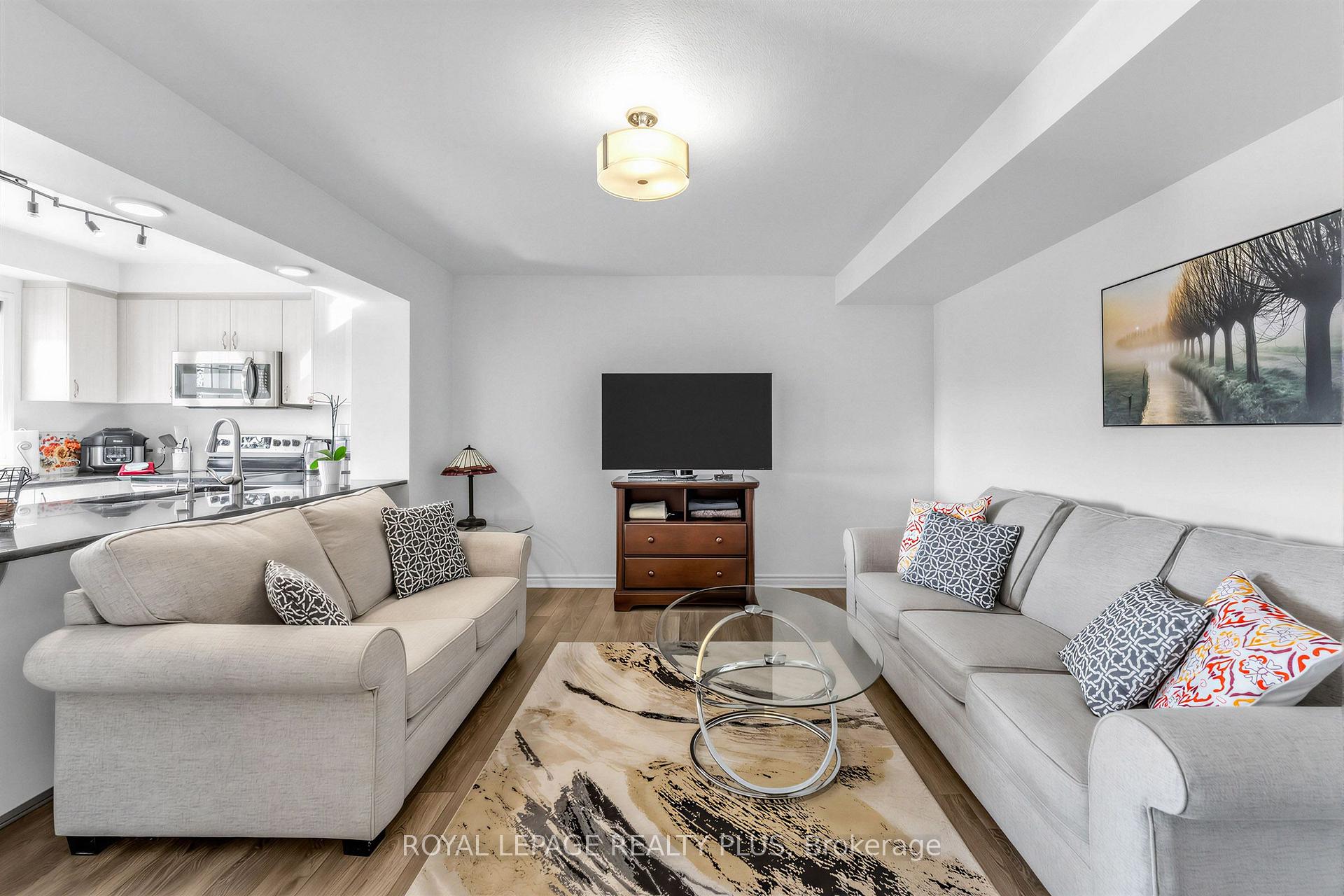 Photo 10 of 143 Ridge Road, Cambridge, Preston Heights — HOMEH