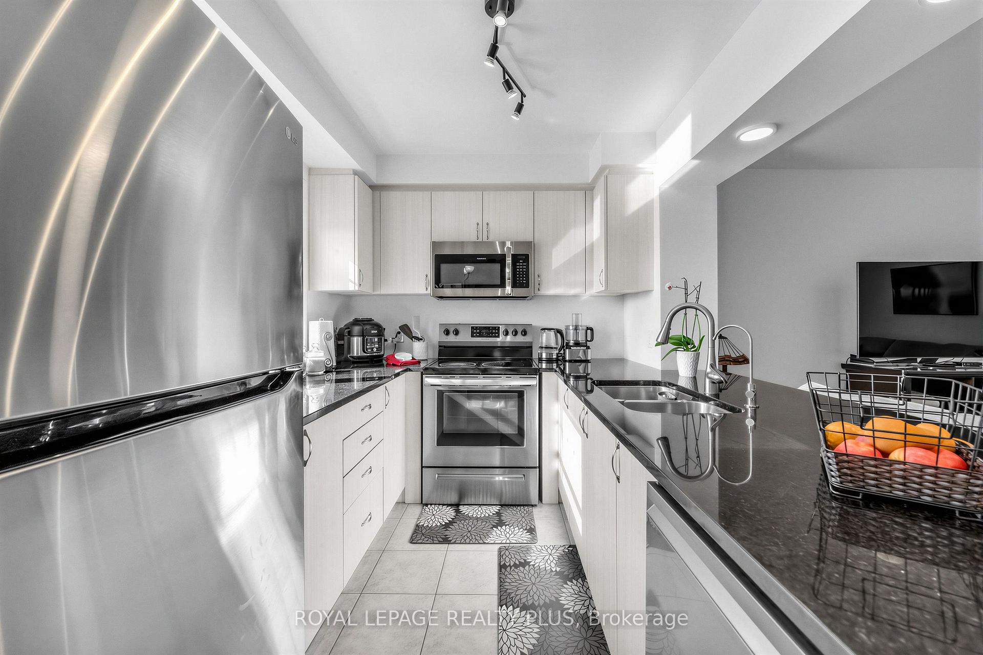 Photo 17 of 143 Ridge Road, Cambridge, Preston Heights — HOMEH