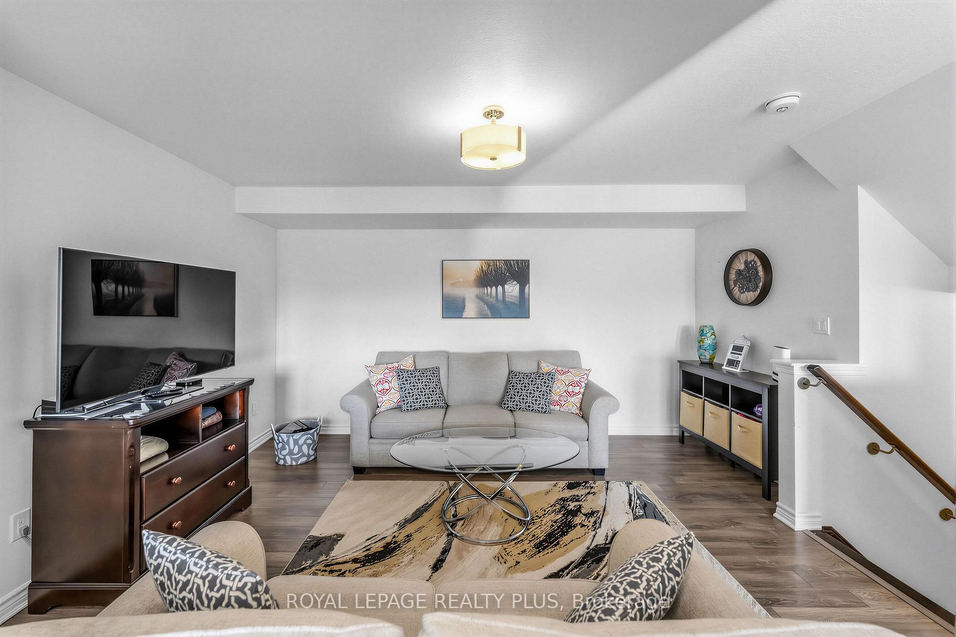 Photo 20 of 143 Ridge Road, Cambridge, Preston Heights — HOMEH
