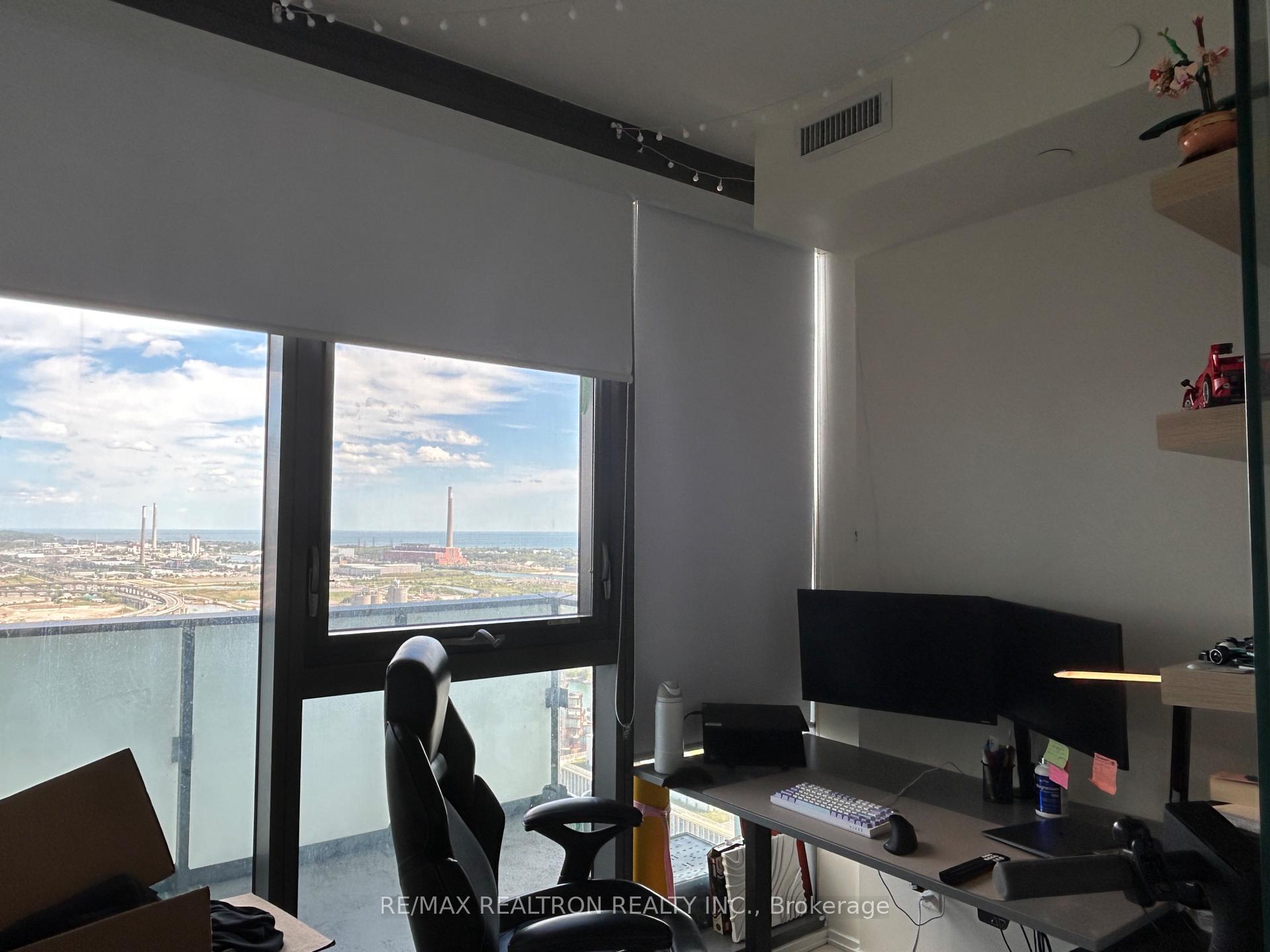 Photo 11 of Unit 3105, 16 Bonnycastle Street, Toronto, Waterfront Communities — HOMEH