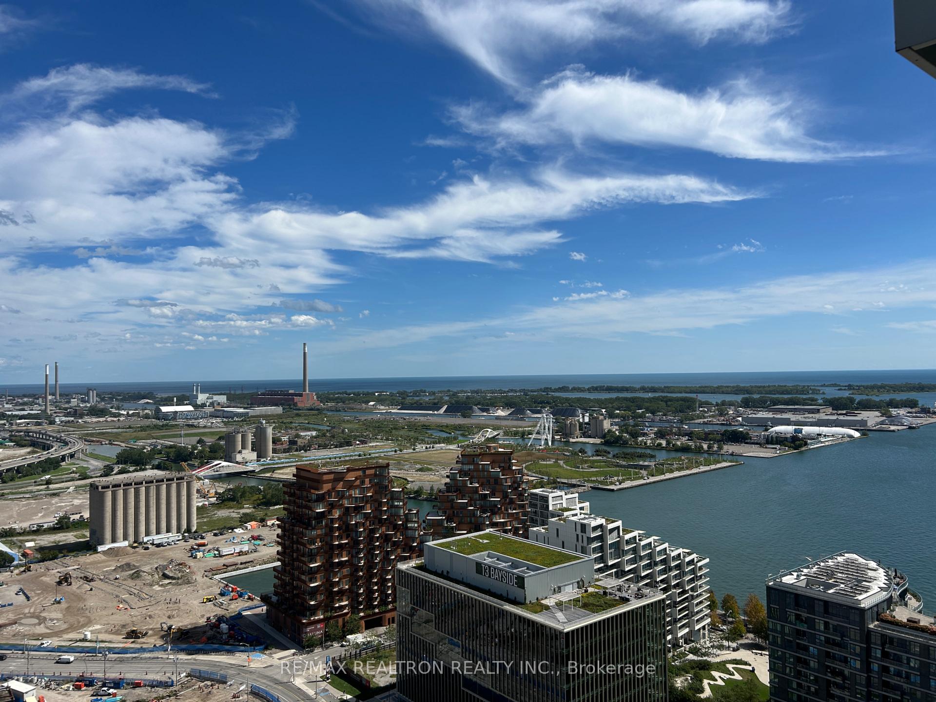 Photo 17 of Unit 3105, 16 Bonnycastle Street, Toronto, Waterfront Communities — HOMEH