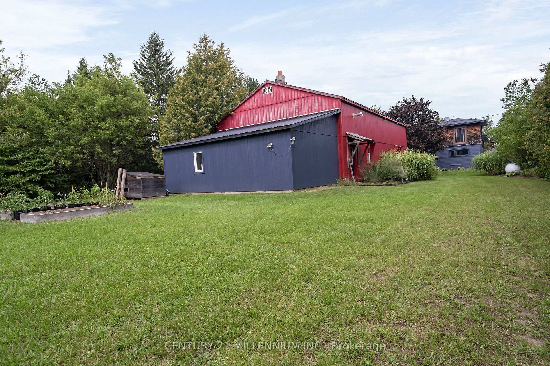 Photo 58 of 5836 Fifth Line, Erin, Rural Erin — HOMEH