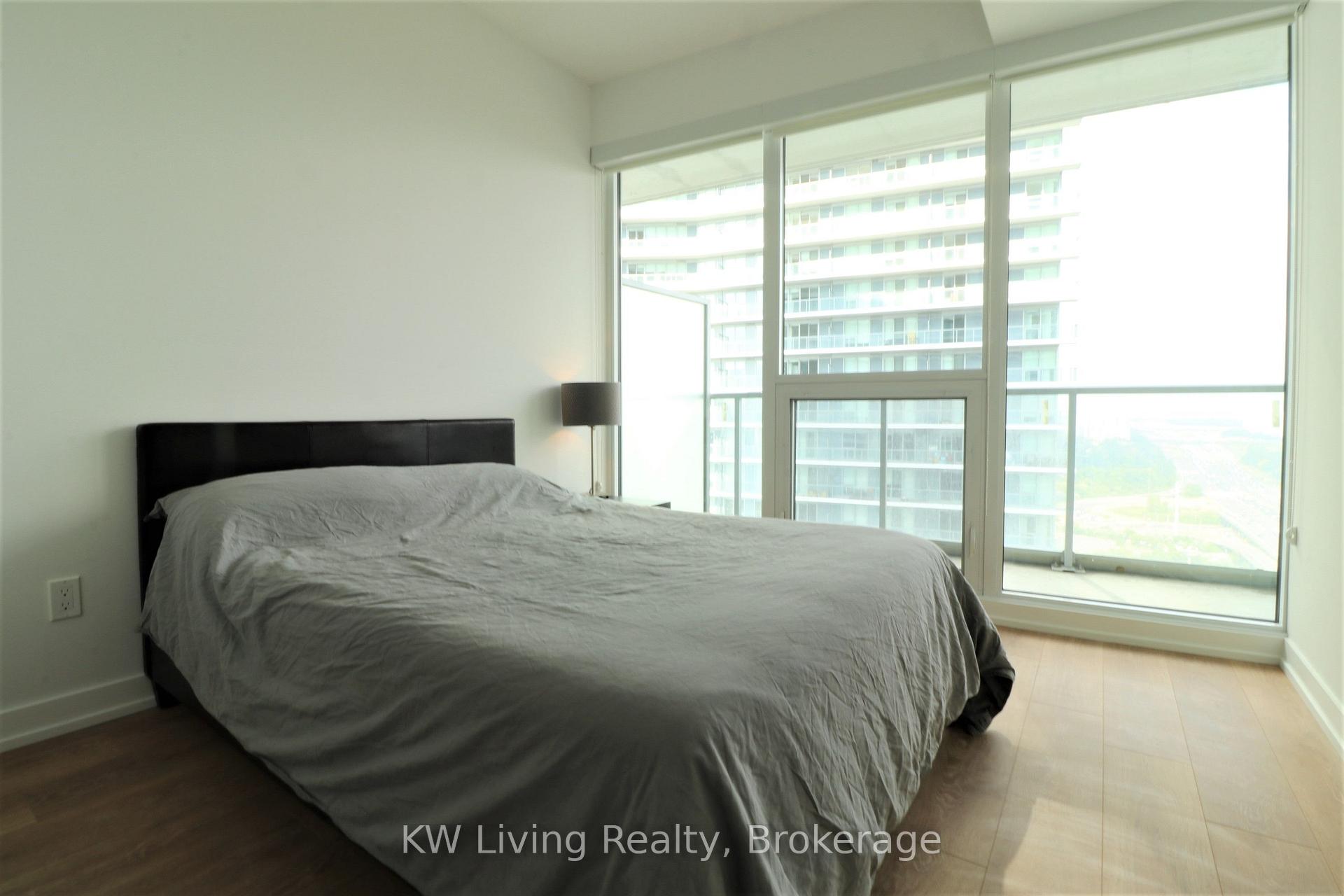 Photo 5 of Unit 2708, 115 McMahon Drive, North York, Bayview Village — HOMEH