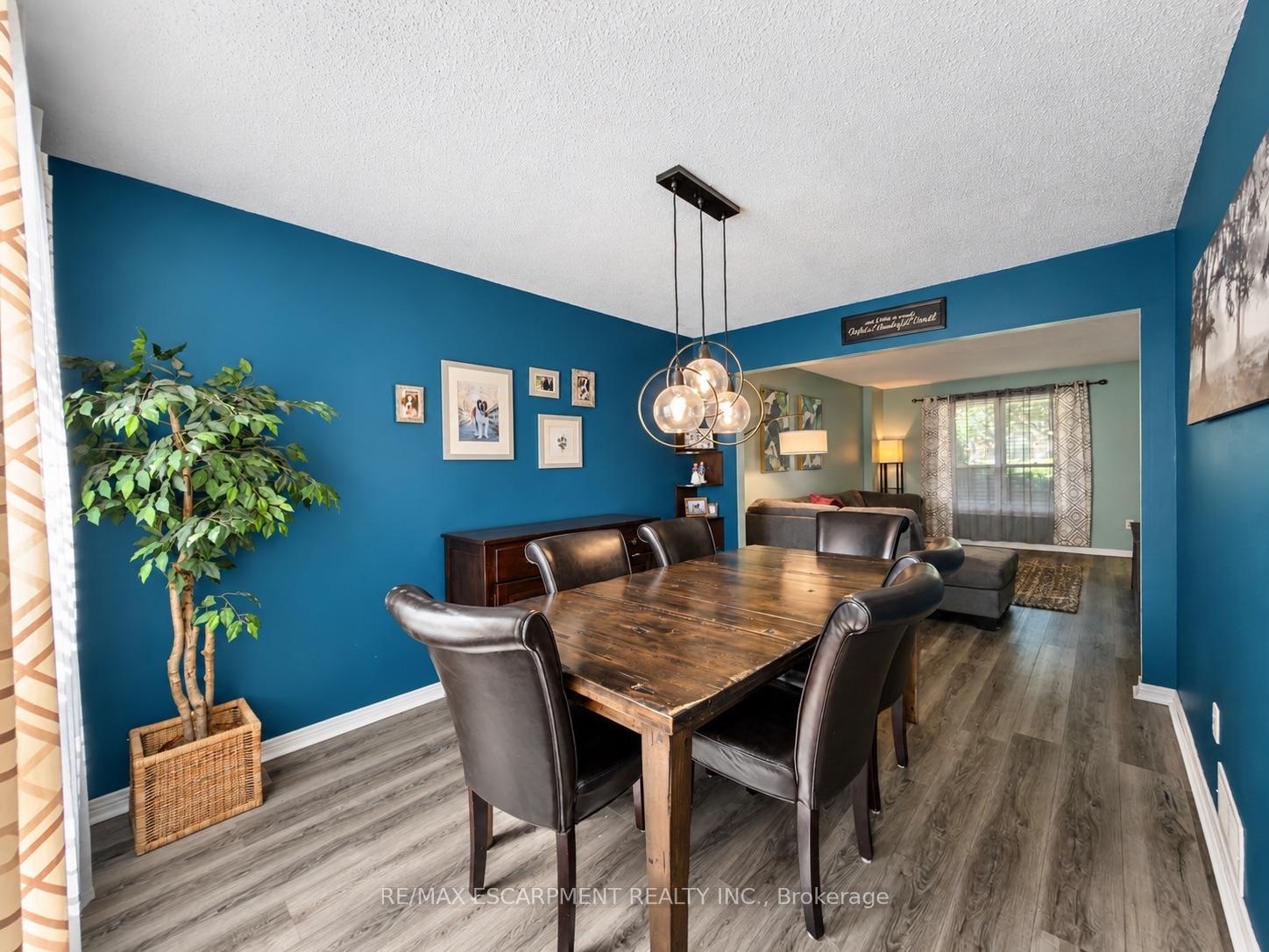 Photo 24 of 35 Gerald Crescent, Hamilton, Stoney Creek Mountain — HOMEH