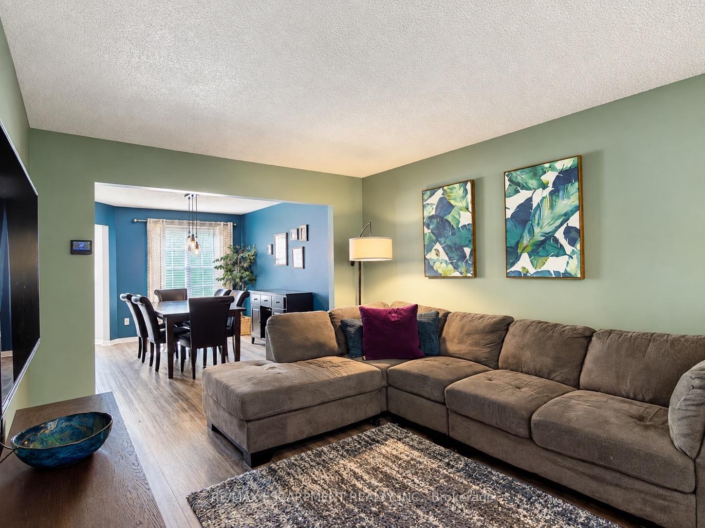 Photo 25 of 35 Gerald Crescent, Hamilton, Stoney Creek Mountain — HOMEH