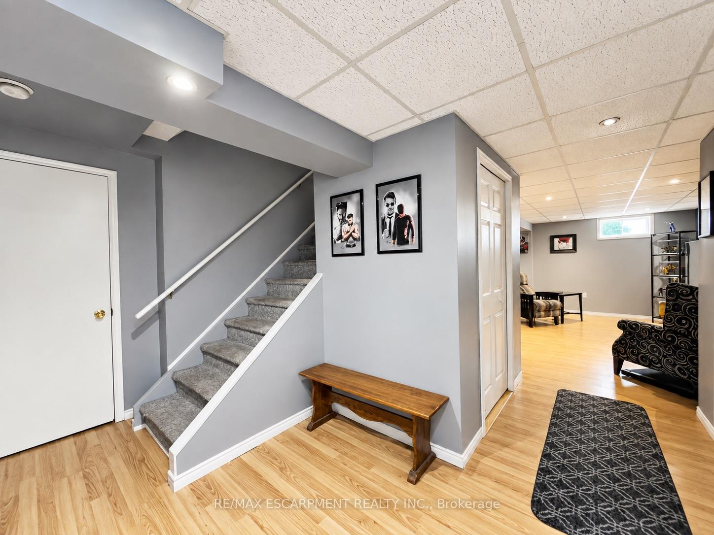 Photo 37 of 35 Gerald Crescent, Hamilton, Stoney Creek Mountain — HOMEH