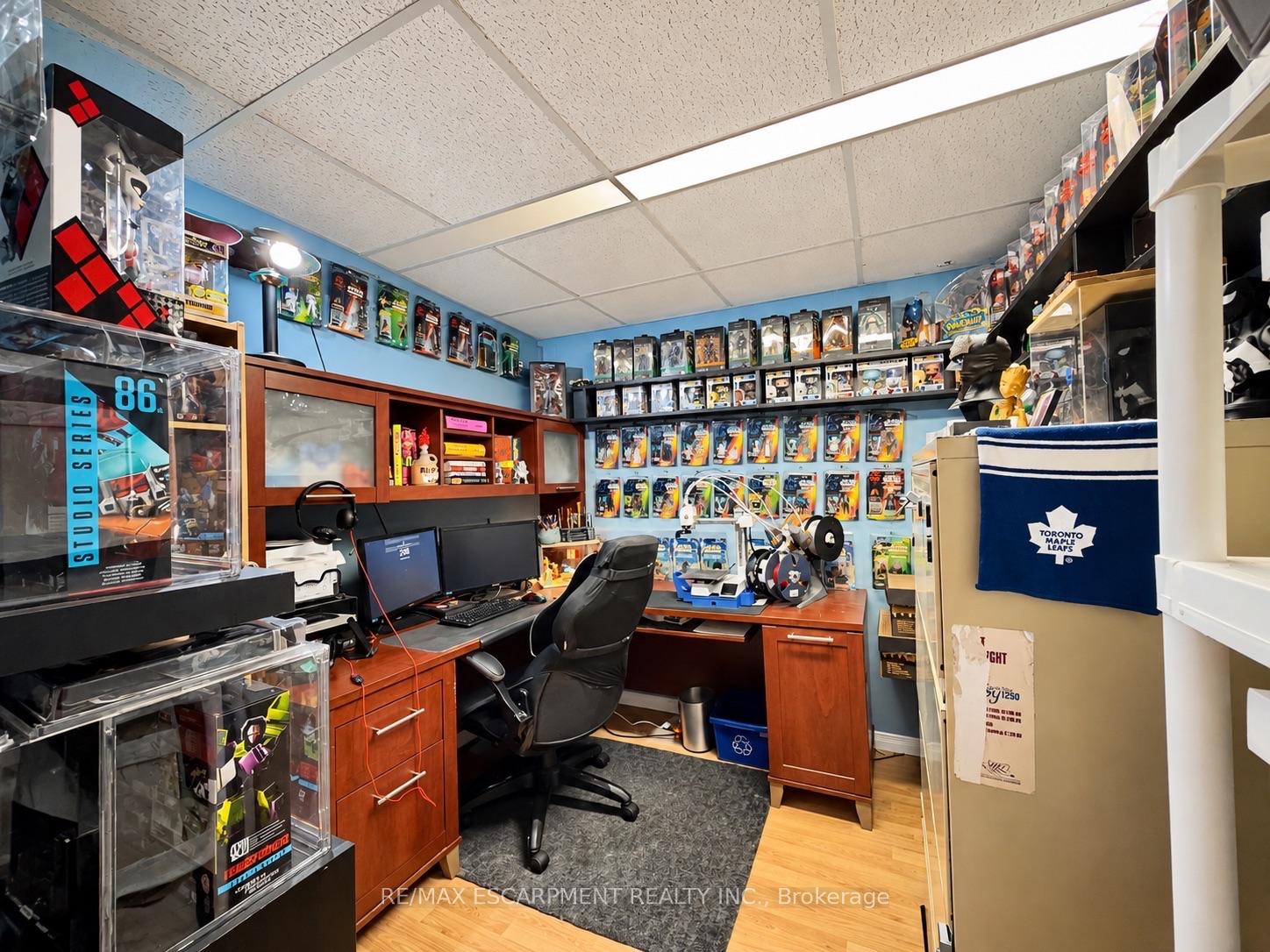 Photo 43 of 35 Gerald Crescent, Hamilton, Stoney Creek Mountain — HOMEH
