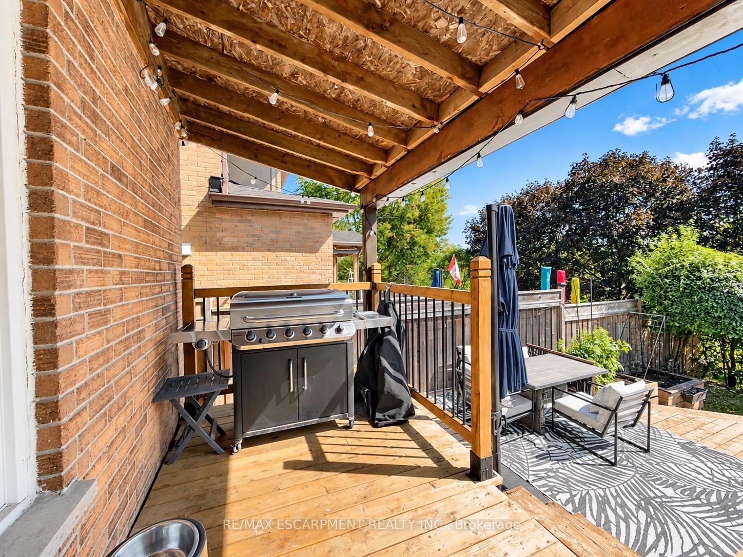 Photo 44 of 35 Gerald Crescent, Hamilton, Stoney Creek Mountain — HOMEH