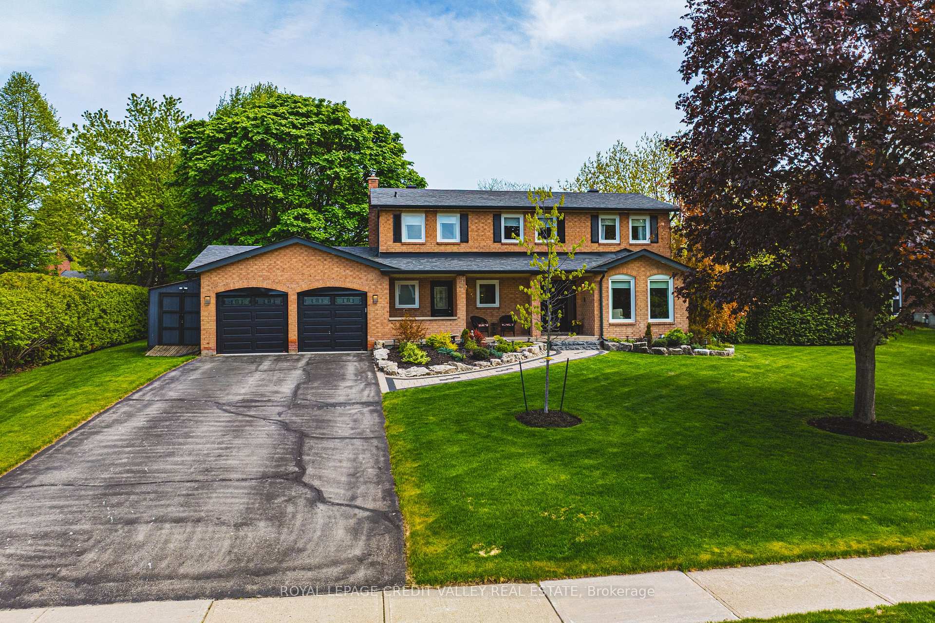 Photo 1 of 5 Valleygreen Crescent S, Caledon, Caledon East — HOMEH