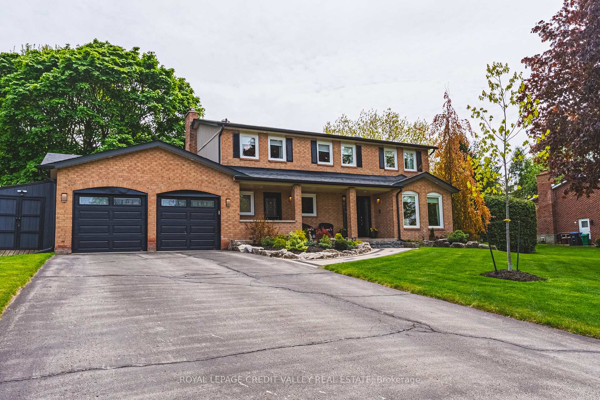 Photo 3 of 5 Valleygreen Crescent S, Caledon, Caledon East — HOMEH