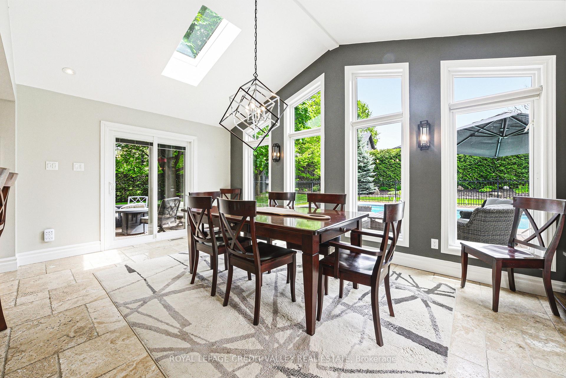 Photo 14 of 5 Valleygreen Crescent S, Caledon, Caledon East — HOMEH