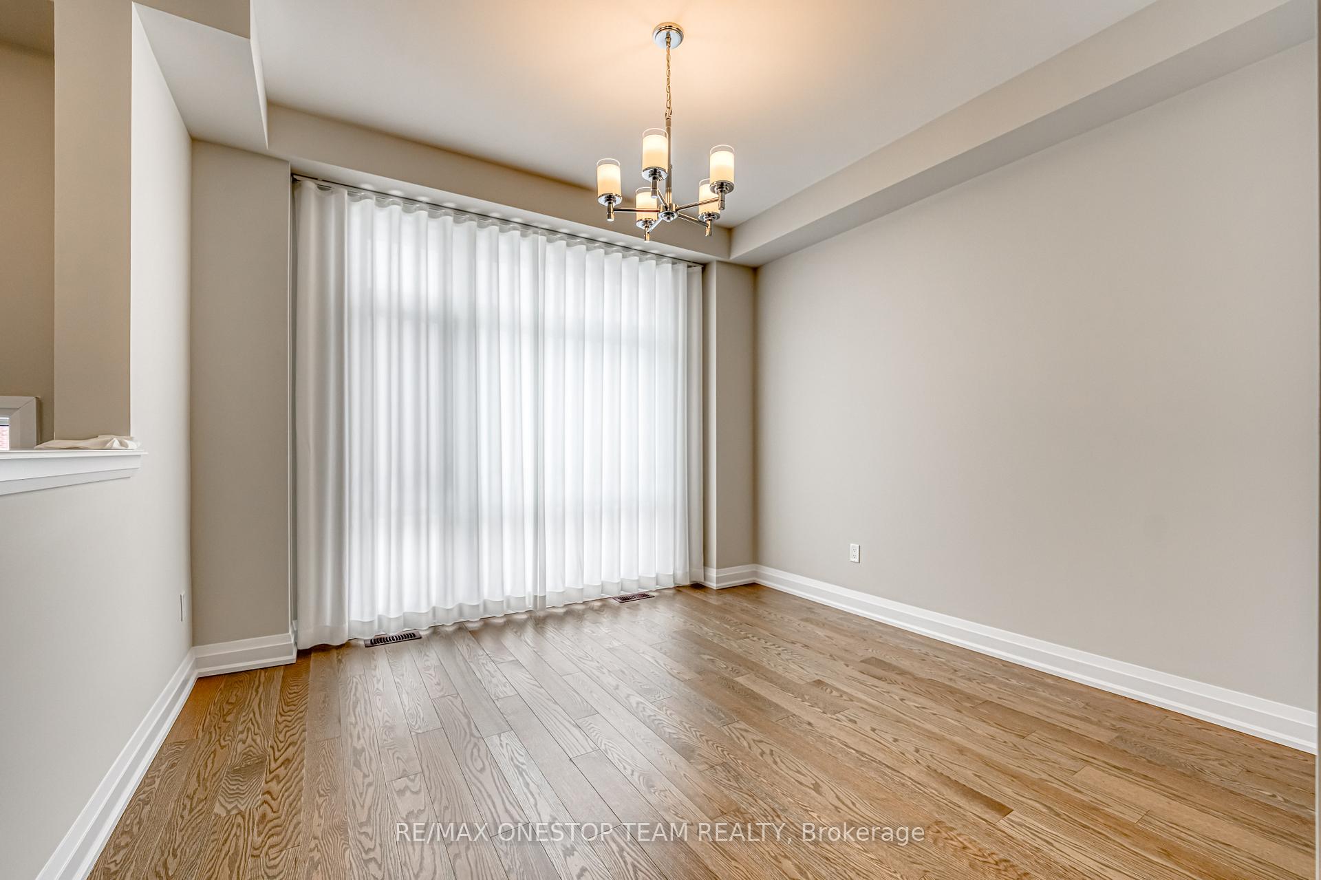 Photo 8 of 2833 Albatross Way, Pickering, Rural Pickering — HOMEH