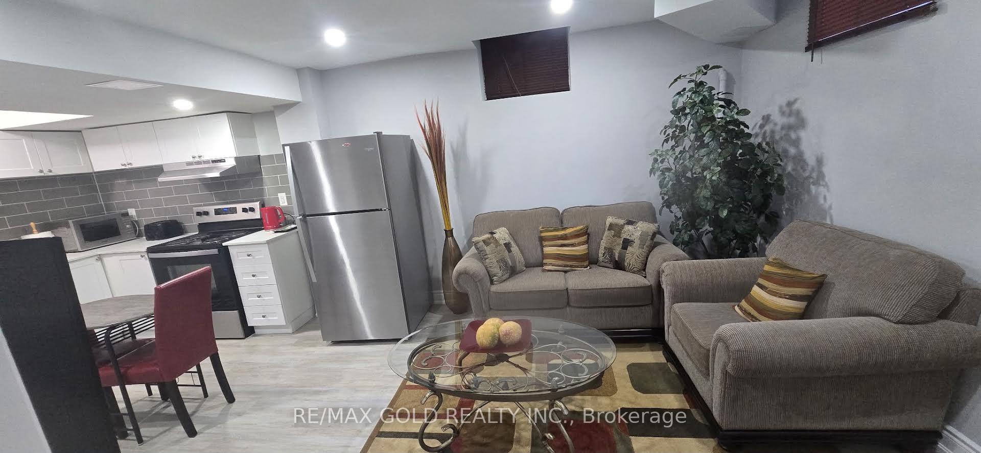 Photo 4 of Unit BASEMENT, 5 Killick Road, Brampton, Northwest Brampton — HOMEH