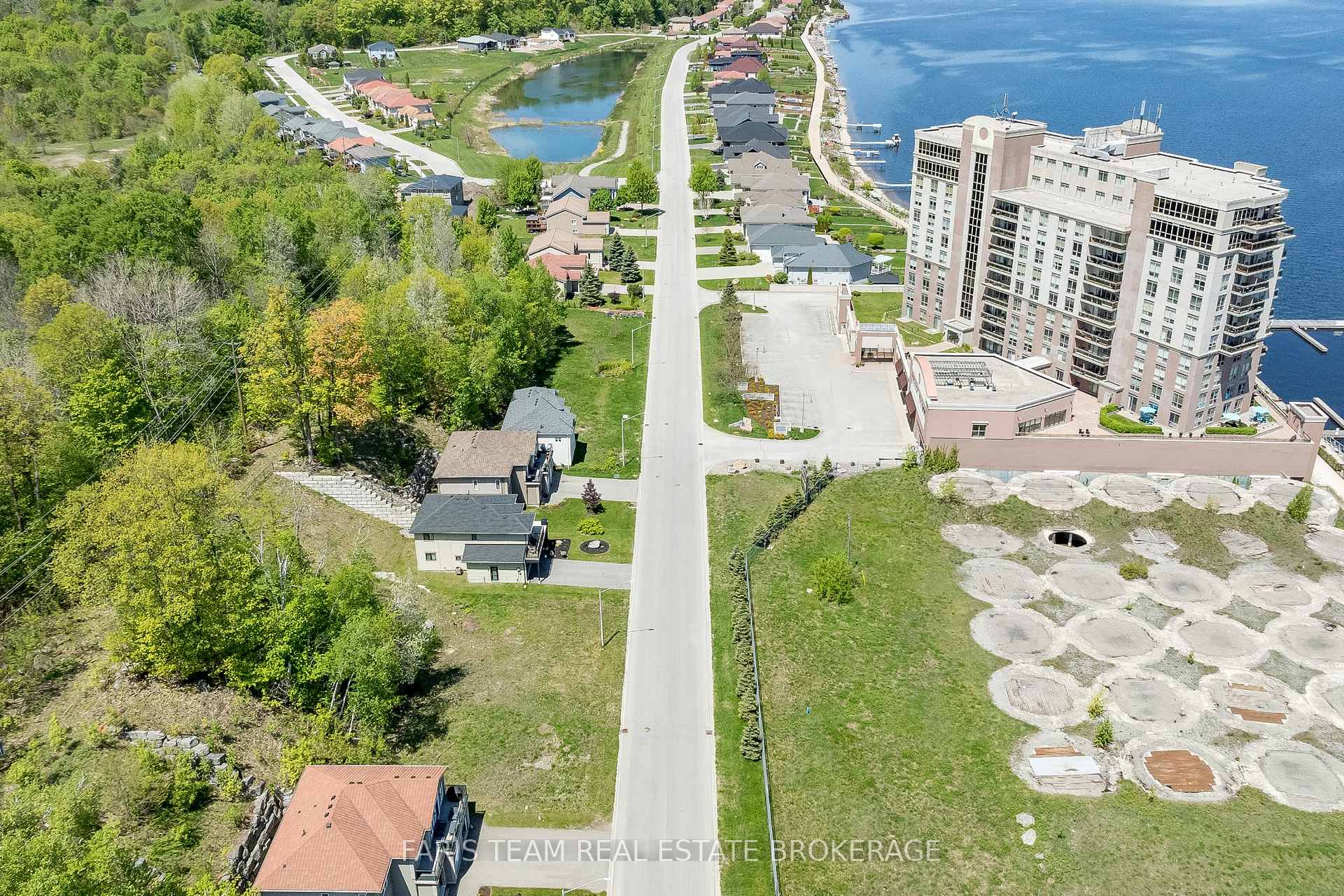 Photo 2 of 722 Aberdeen Boulevard, Midland — HOMEH