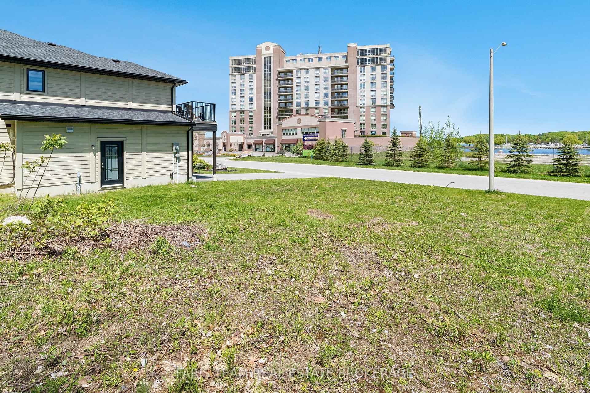 Photo 6 of 722 Aberdeen Boulevard, Midland — HOMEH