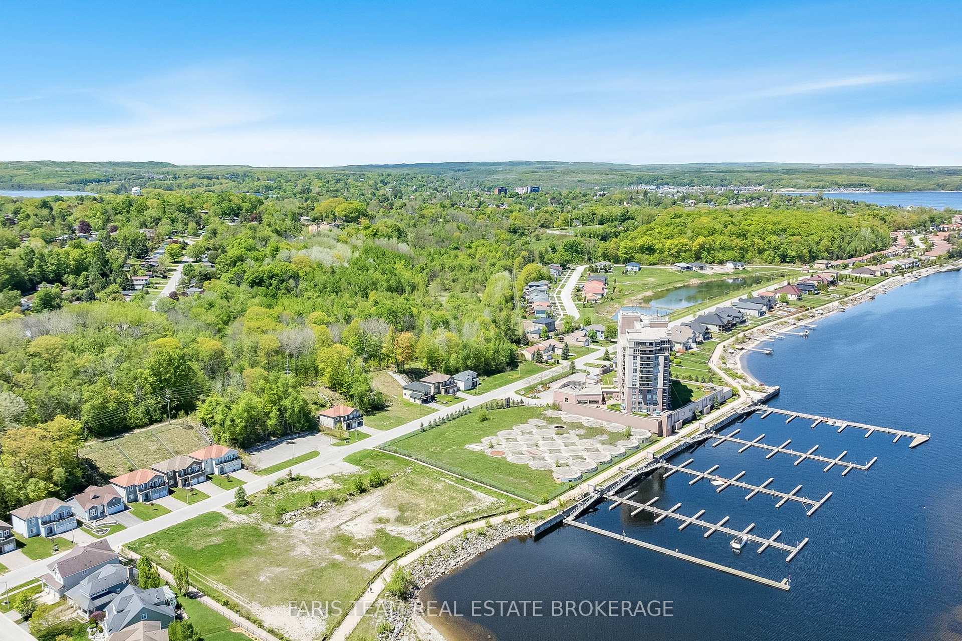 Photo 10 of 722 Aberdeen Boulevard, Midland — HOMEH