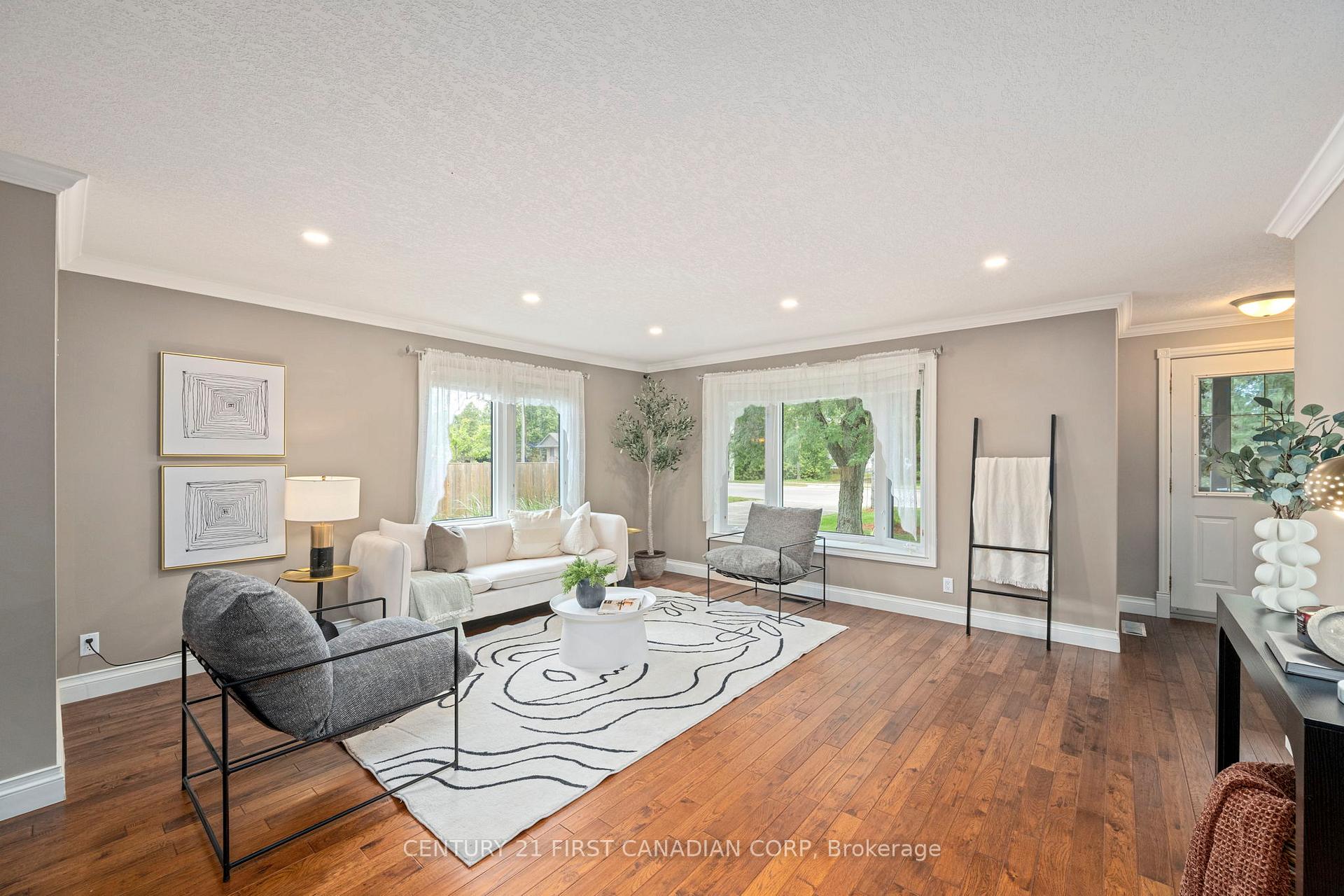 Photo 7 of 22697 Adelaide Road, Strathroy-Caradoc, Mount Brydges — HOMEH