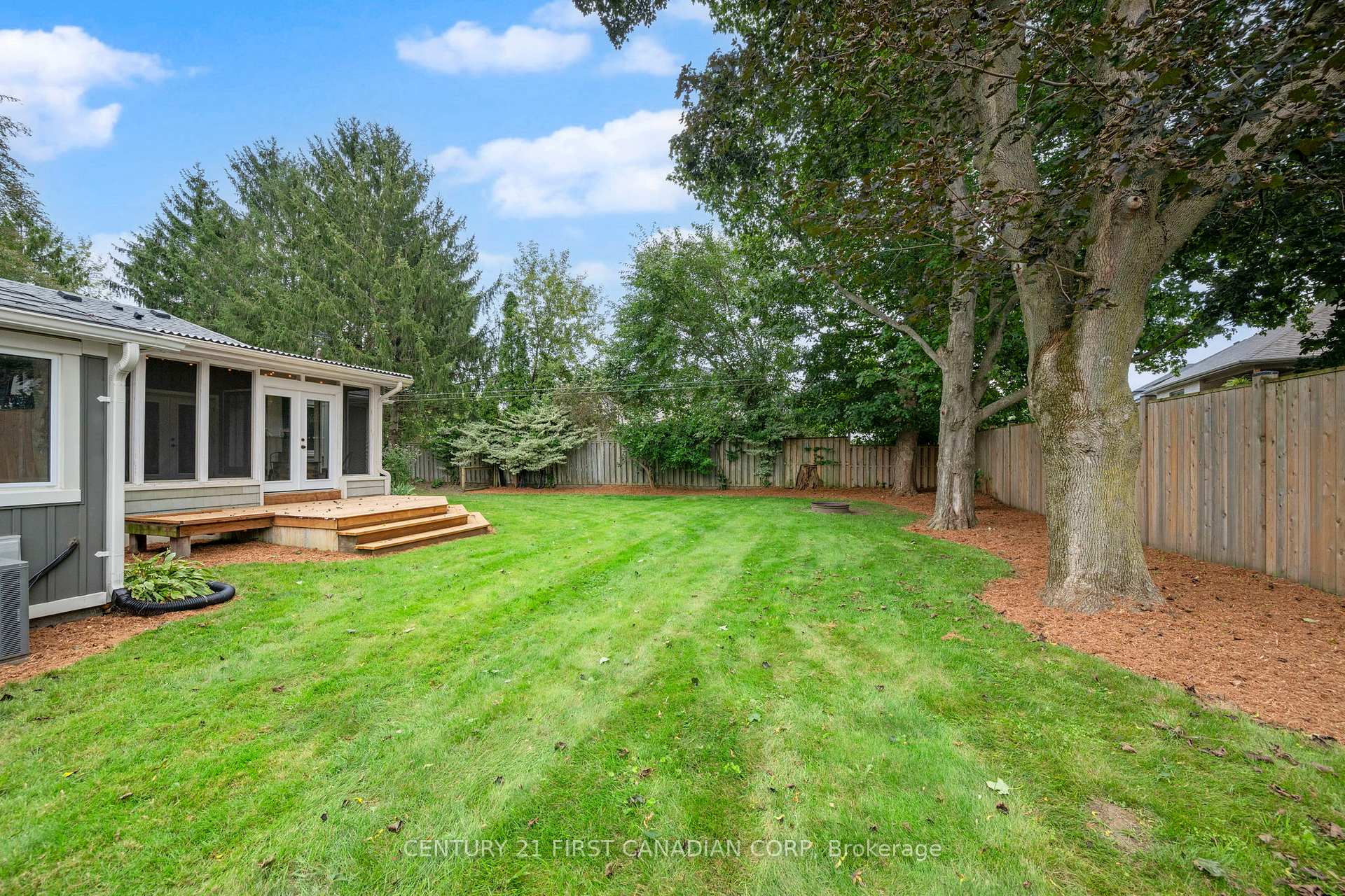 Photo 31 of 22697 Adelaide Road, Strathroy-Caradoc, Mount Brydges — HOMEH