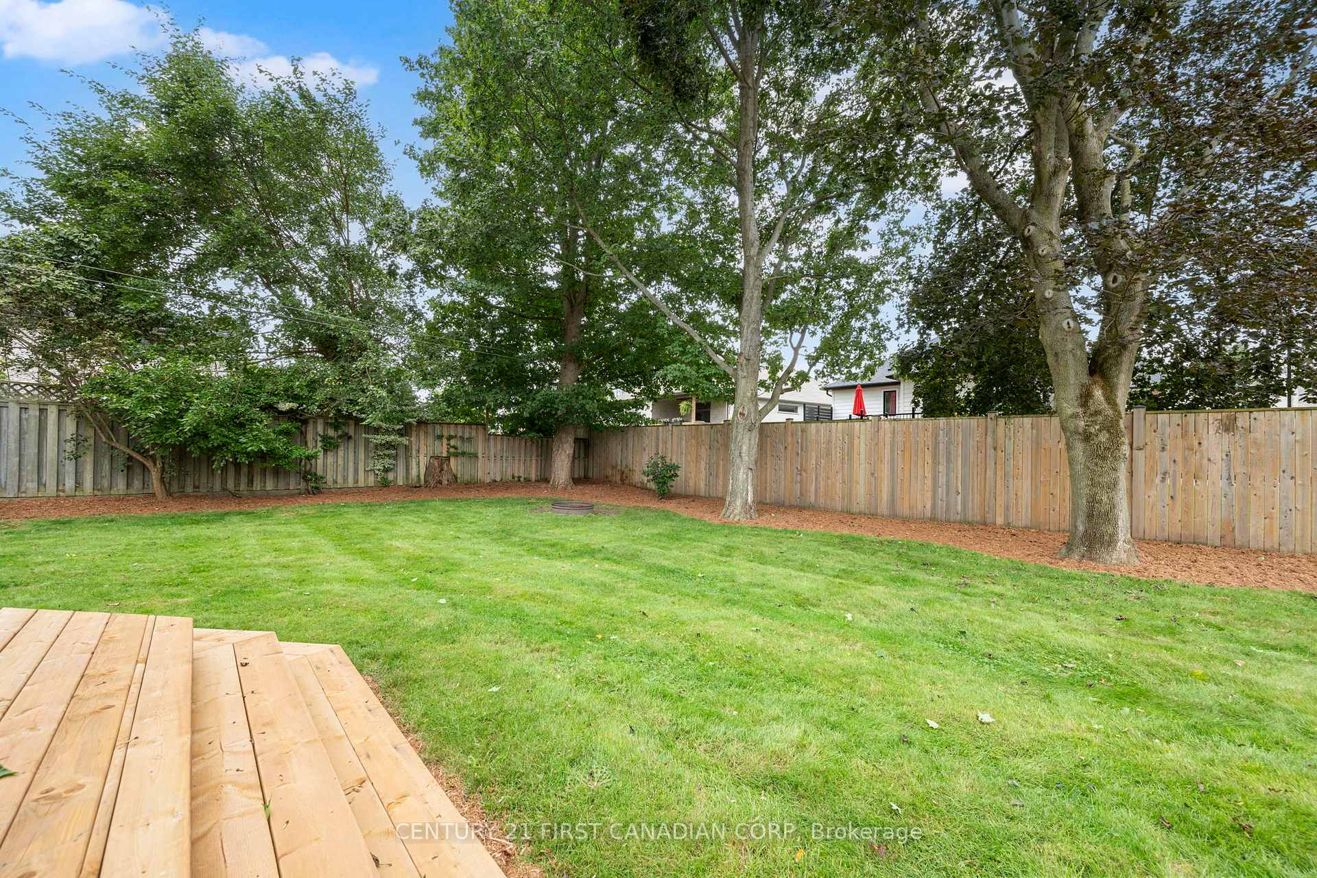 Photo 32 of 22697 Adelaide Road, Strathroy-Caradoc, Mount Brydges — HOMEH